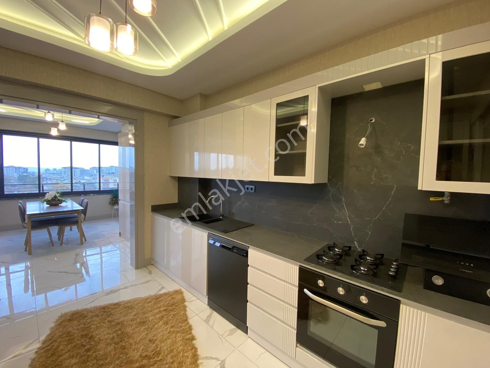 Millioğlun Dan Beylerbeyi'n De Satılık 3,5+1 Ultra Lüks Daireler - Görsel 25