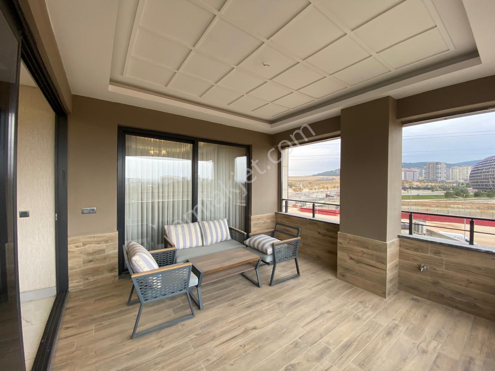 Millioğlun Dan Beylerbeyi'n De Satılık 3,5+1 Ultra Lüks Daireler - Görsel 16