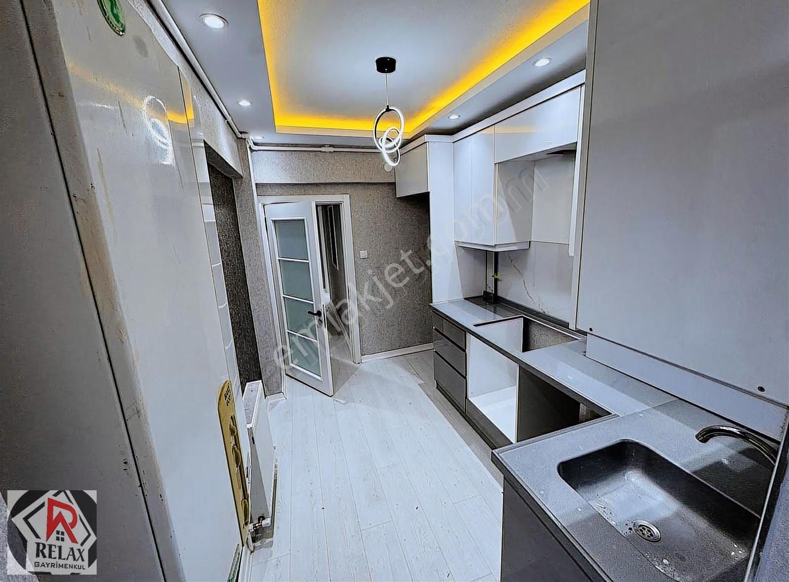 Relax'tan Etlik Lisesi Yakını Ultra Lüx Kendine Ait Bahçeli 3+1 - Görsel 12