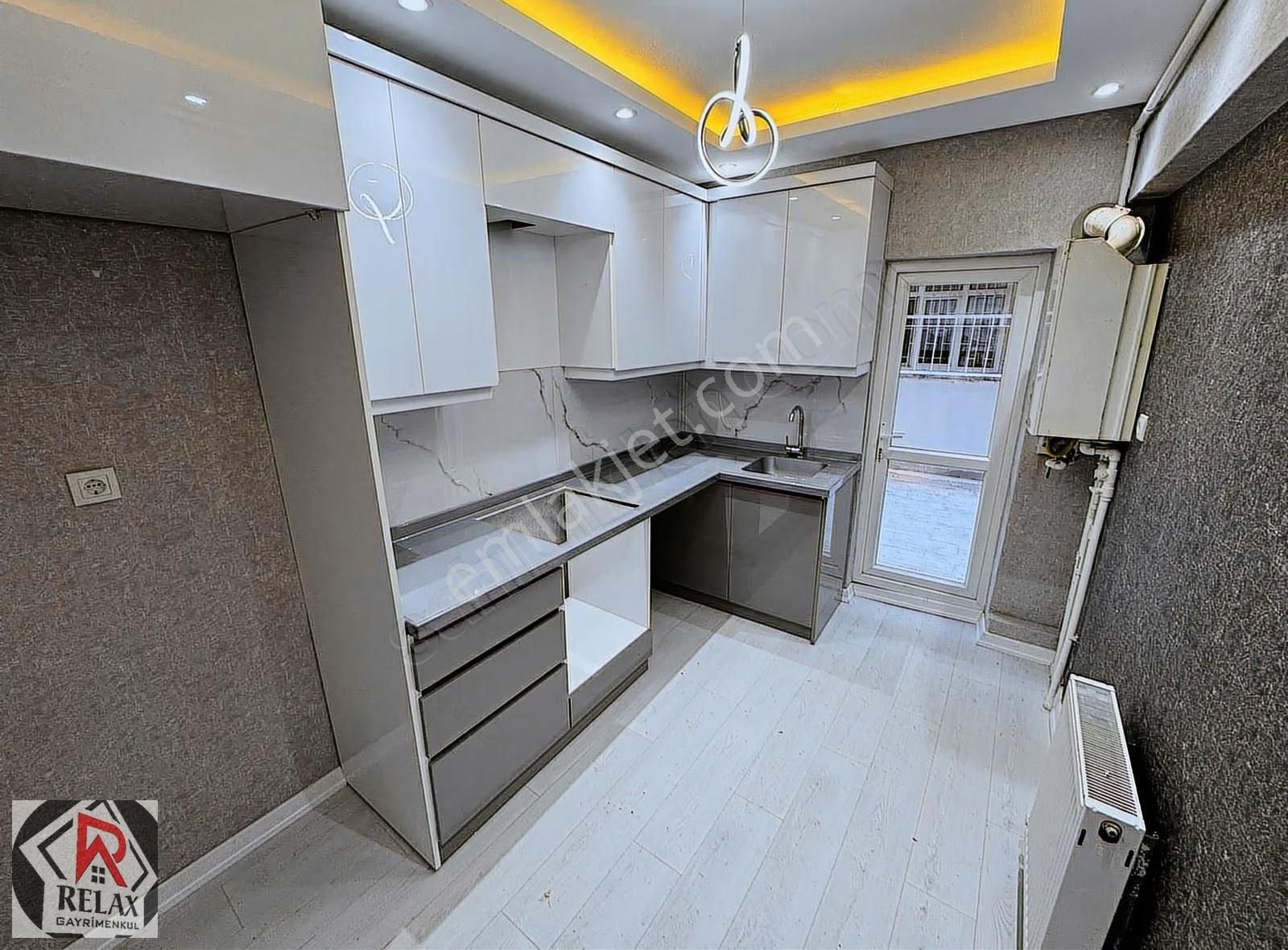 Relax'tan Etlik Lisesi Yakını Ultra Lüx Kendine Ait Bahçeli 3+1 - Görsel 11