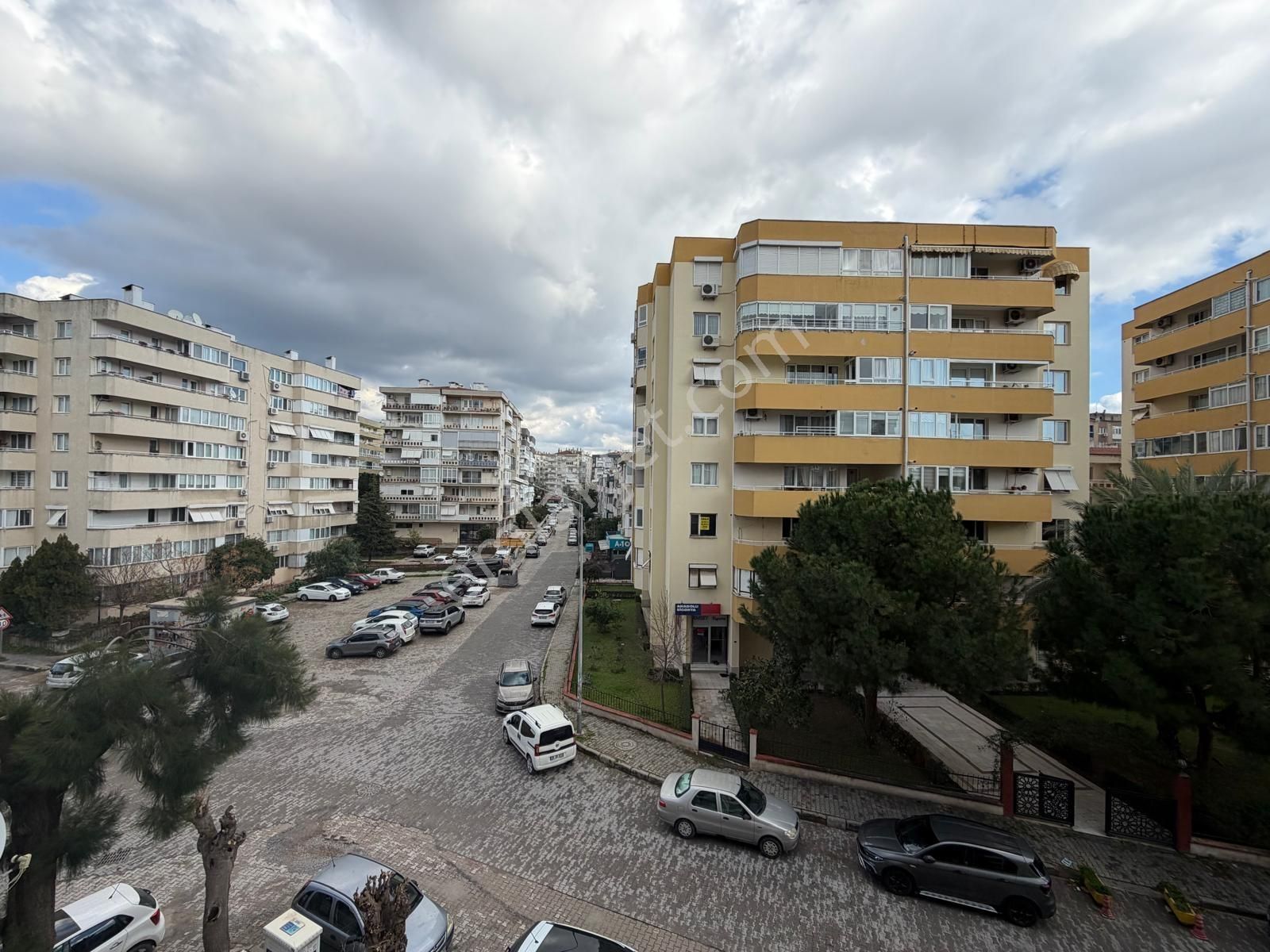 Turyap Bornova'dan Merkezi Konumda Kiralık Ara Kat 3+1 Daire - Görsel 25