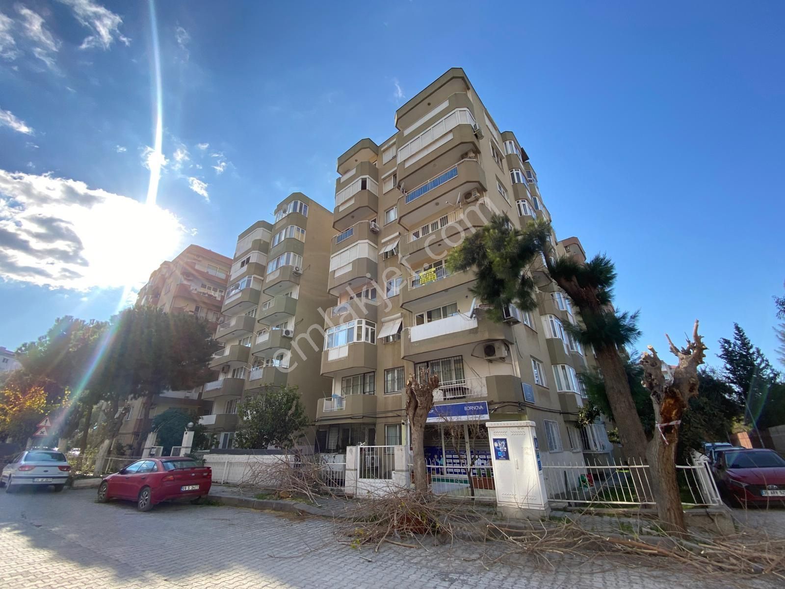 Turyap Bornova'dan Merkezi Konumda Kiralık Ara Kat 3+1 Daire - Görsel 30