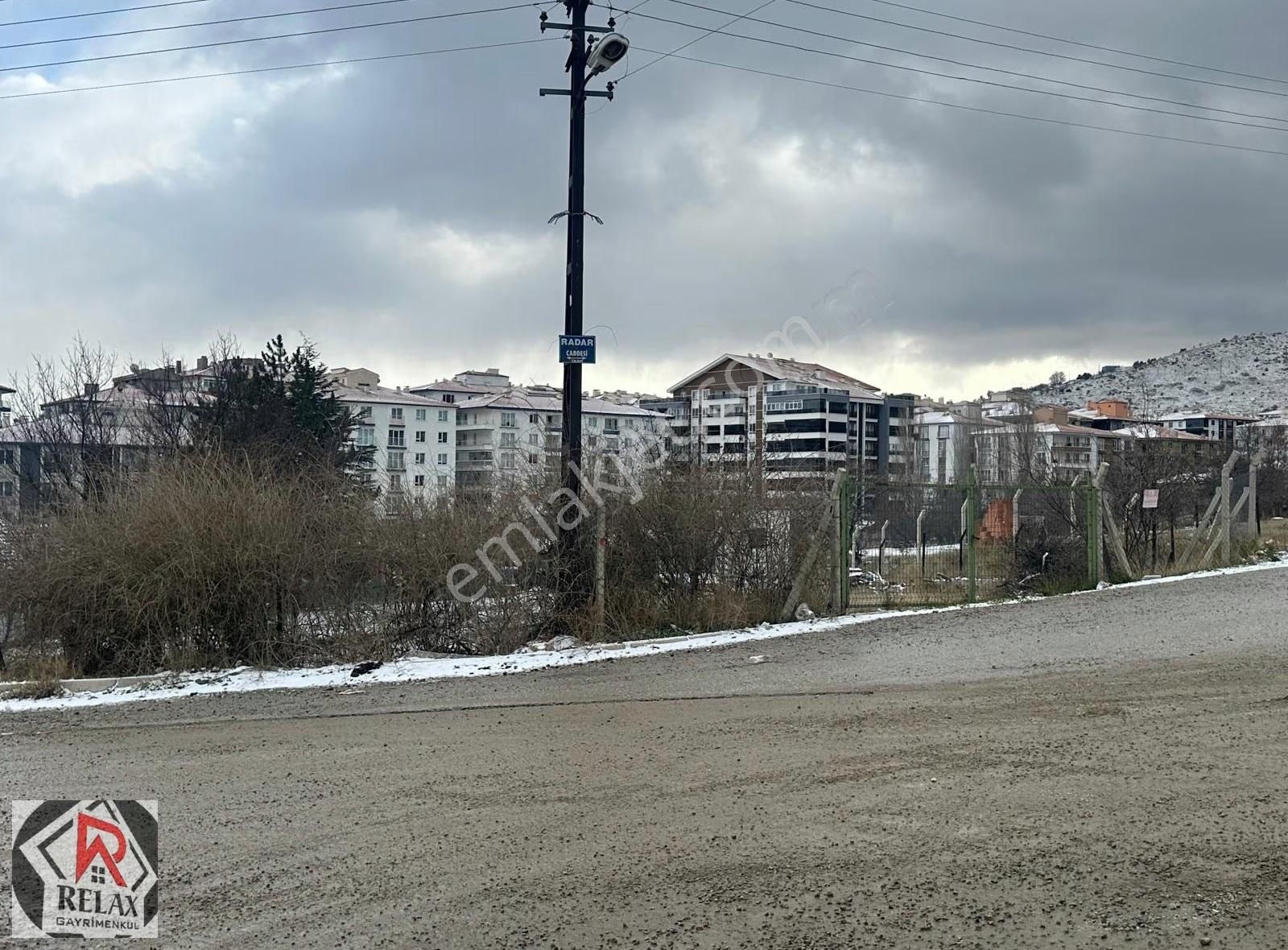 Relax'tan Süper Konumlu 1.6 Emsal Site Arsası Caddeye 300 Metre - Görsel 20