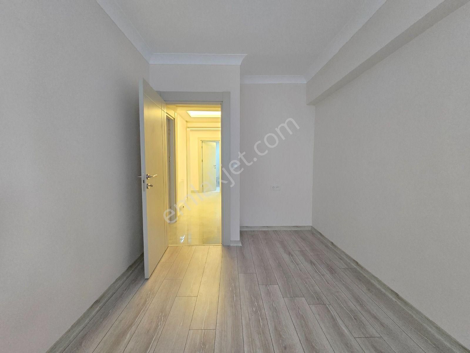 İstasyon Mah Satılık 3+1 Asansörlü Çift Banyolu Geniş Balkonlu Daire - Görsel 15