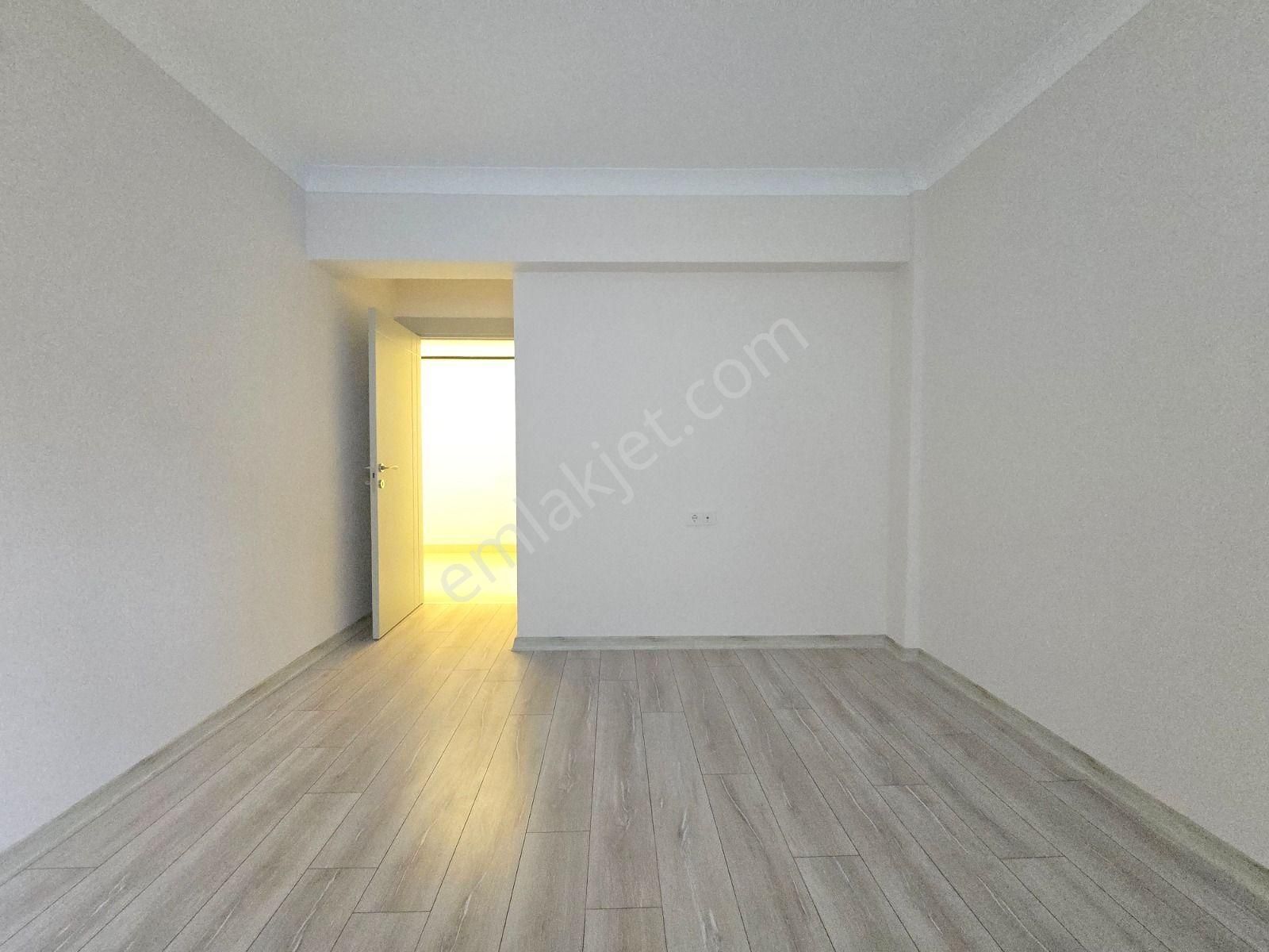 İstasyon Mah Satılık 3+1 Asansörlü Çift Banyolu Geniş Balkonlu Daire - Görsel 32