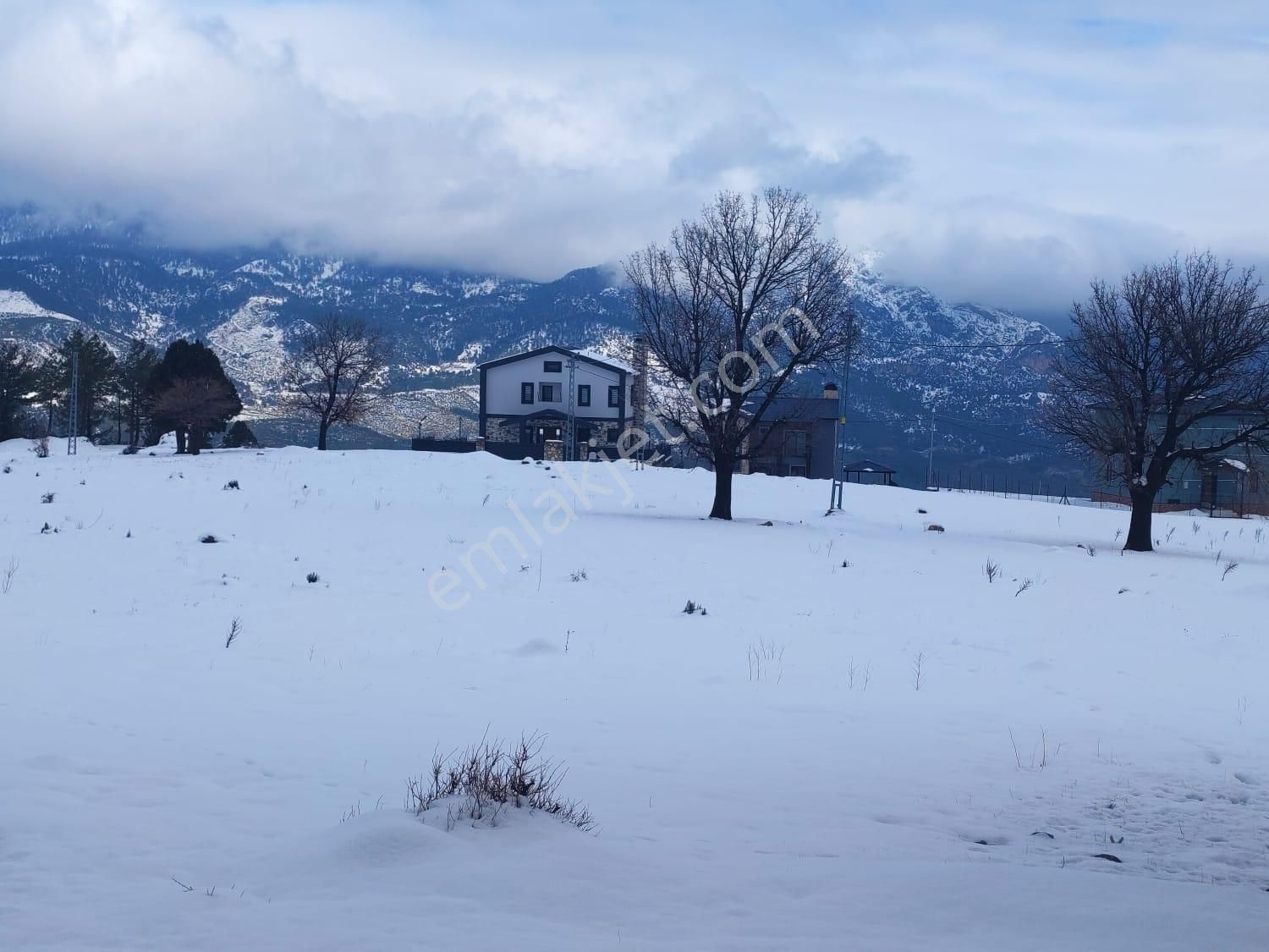 Kar Emlaktan Yenikonacık Bozkırlı Mevkiinede 400 M2 Satılık Arsa - Görsel 2