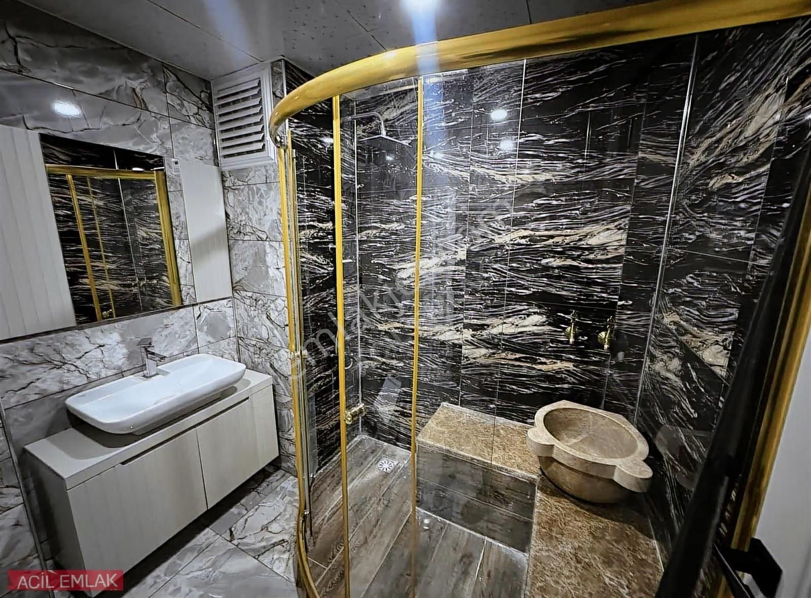 Acil Emlak'tan 3+1 Kiralık Merkezi Yerde - Görsel 10
