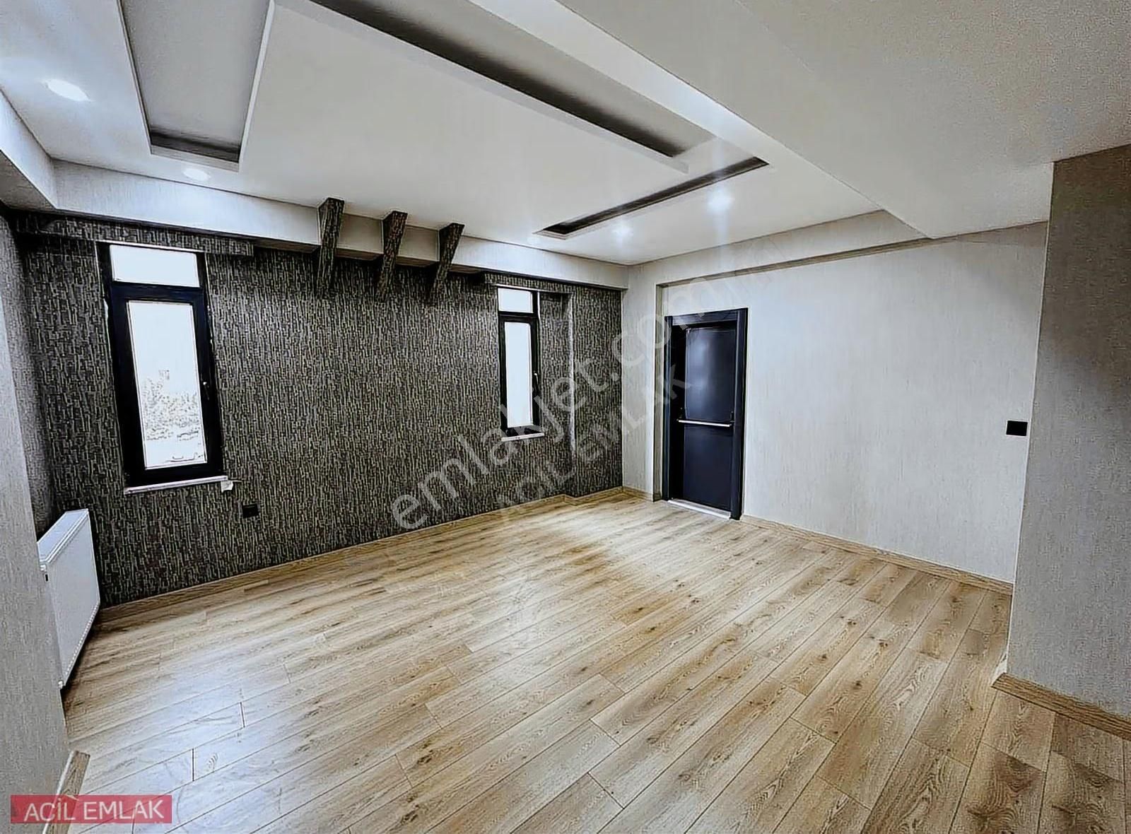 Acil Emlak'tan 3+1 Kiralık Merkezi Yerde - Görsel 9