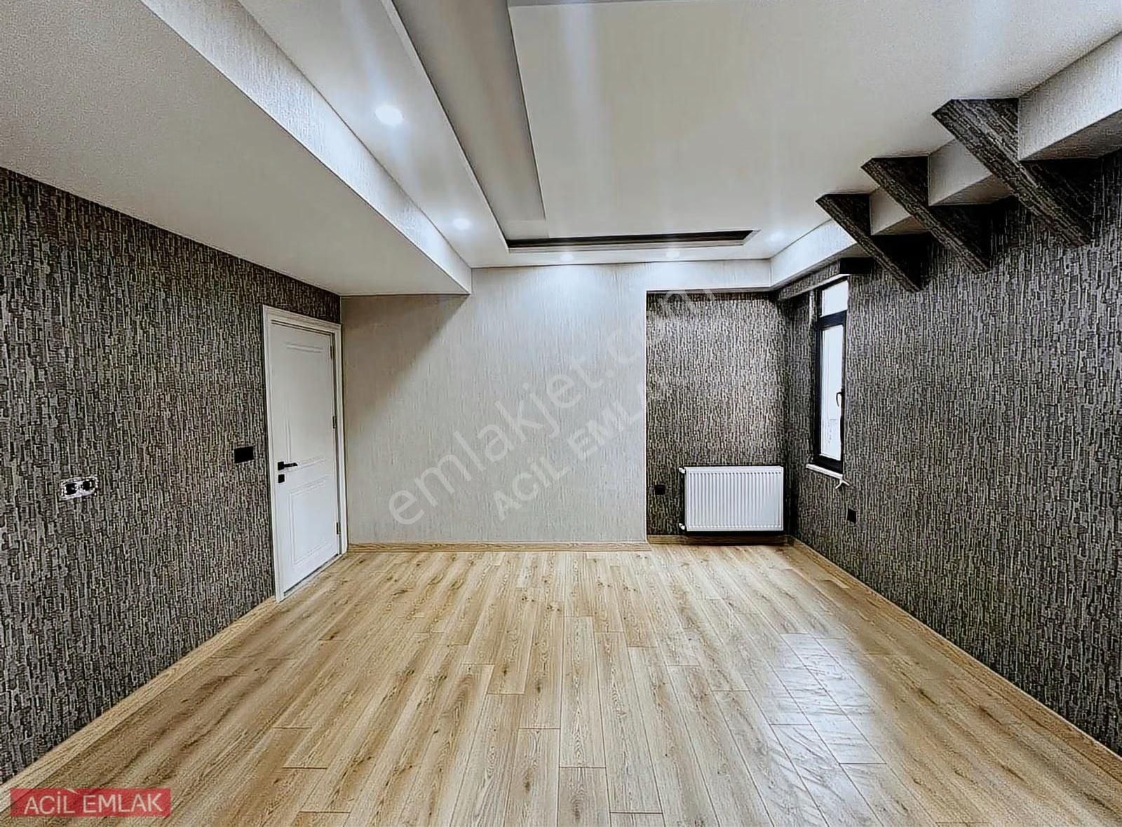 Acil Emlak'tan 3+1 Kiralık Merkezi Yerde - Görsel 18