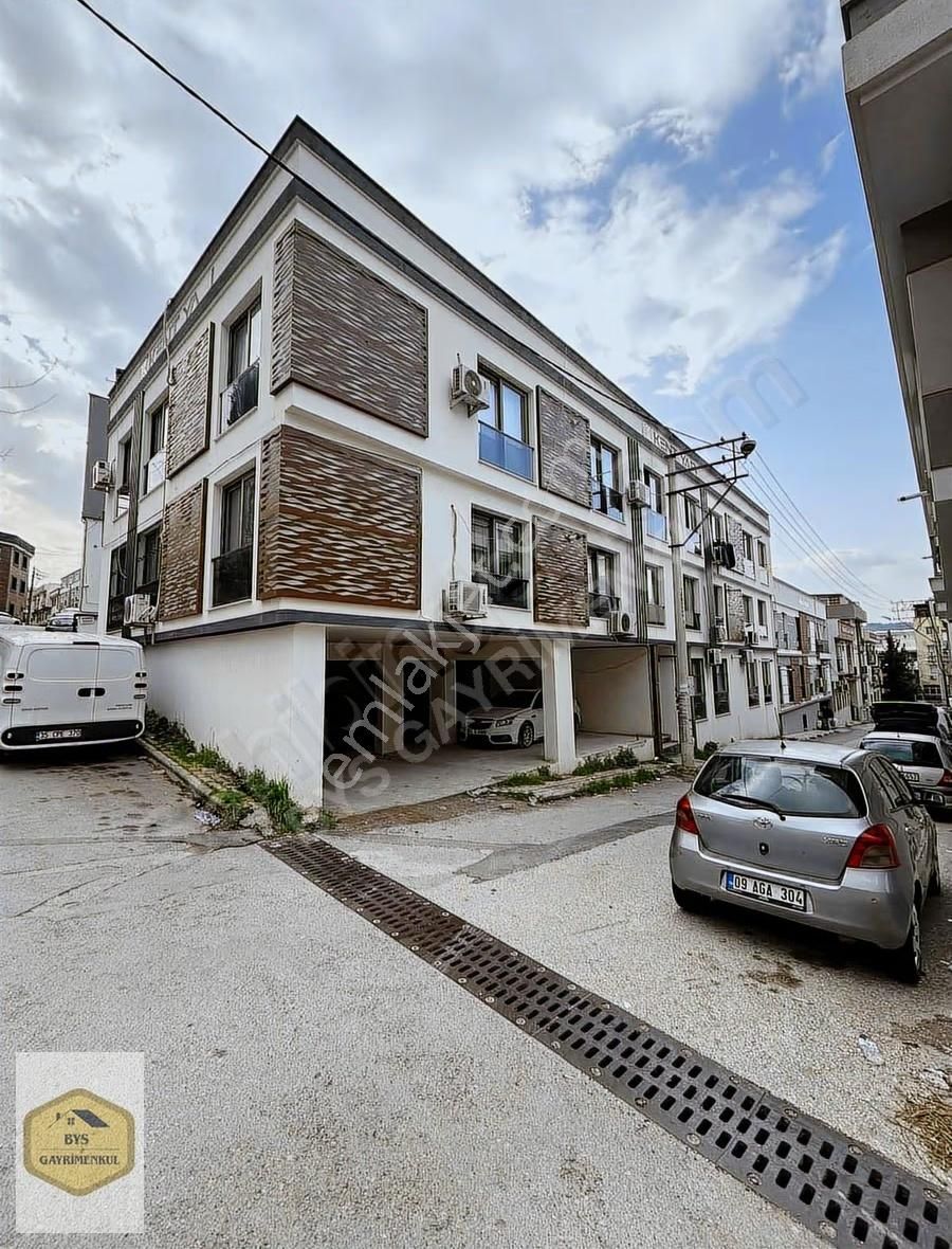 Bys'den Üniversiteye Yürüme Mesafesi Kiralık Eşyalı 1+1 Daire