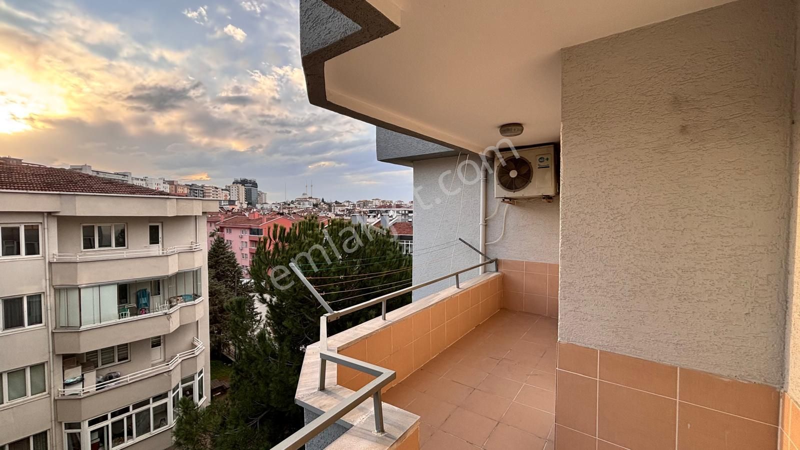 Barış Mahallesi Site İçerisinde 3+1 Ferah Kombili Daire - Görsel 13