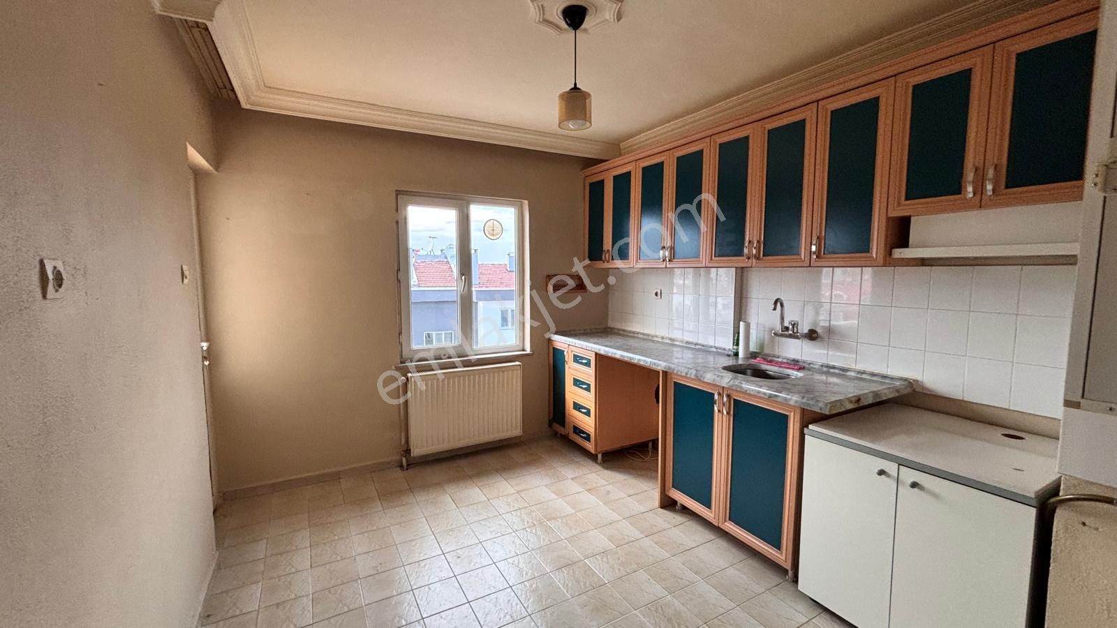 Barış Mahallesi Site İçerisinde 3+1 Ferah Kombili Daire - Görsel 3