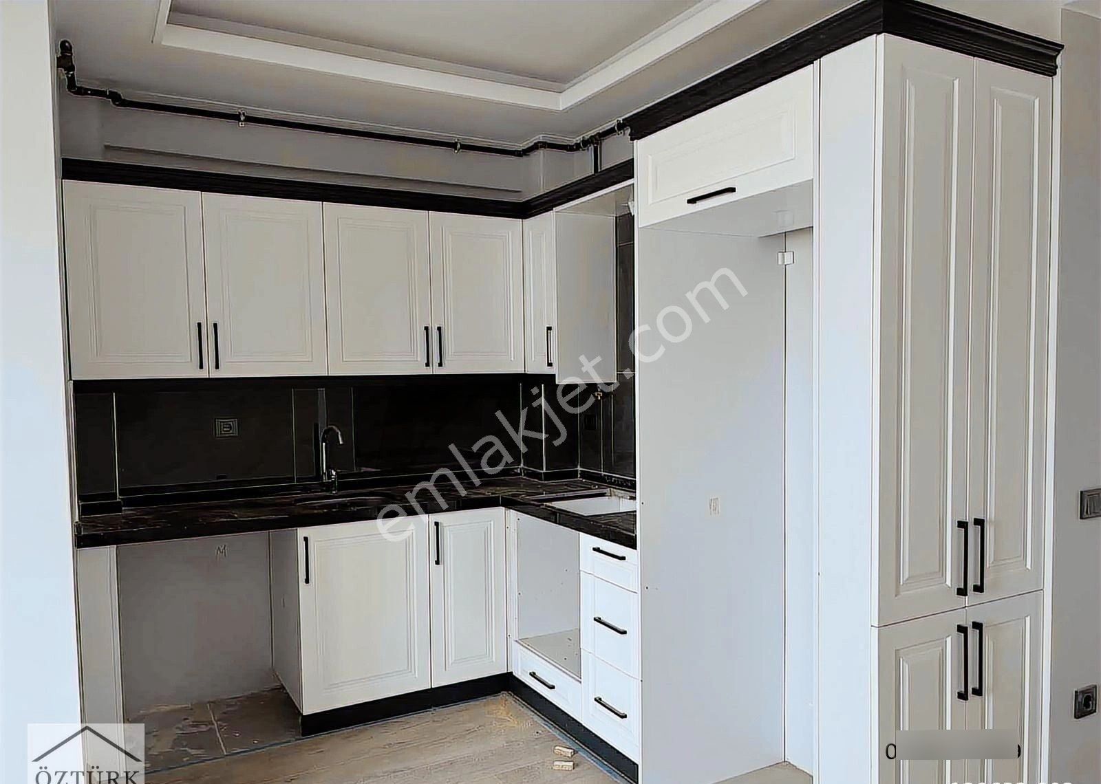 Alaçam Caddesinin Altında Prestijli Bölgede Lüx 1+1 - Görsel 11