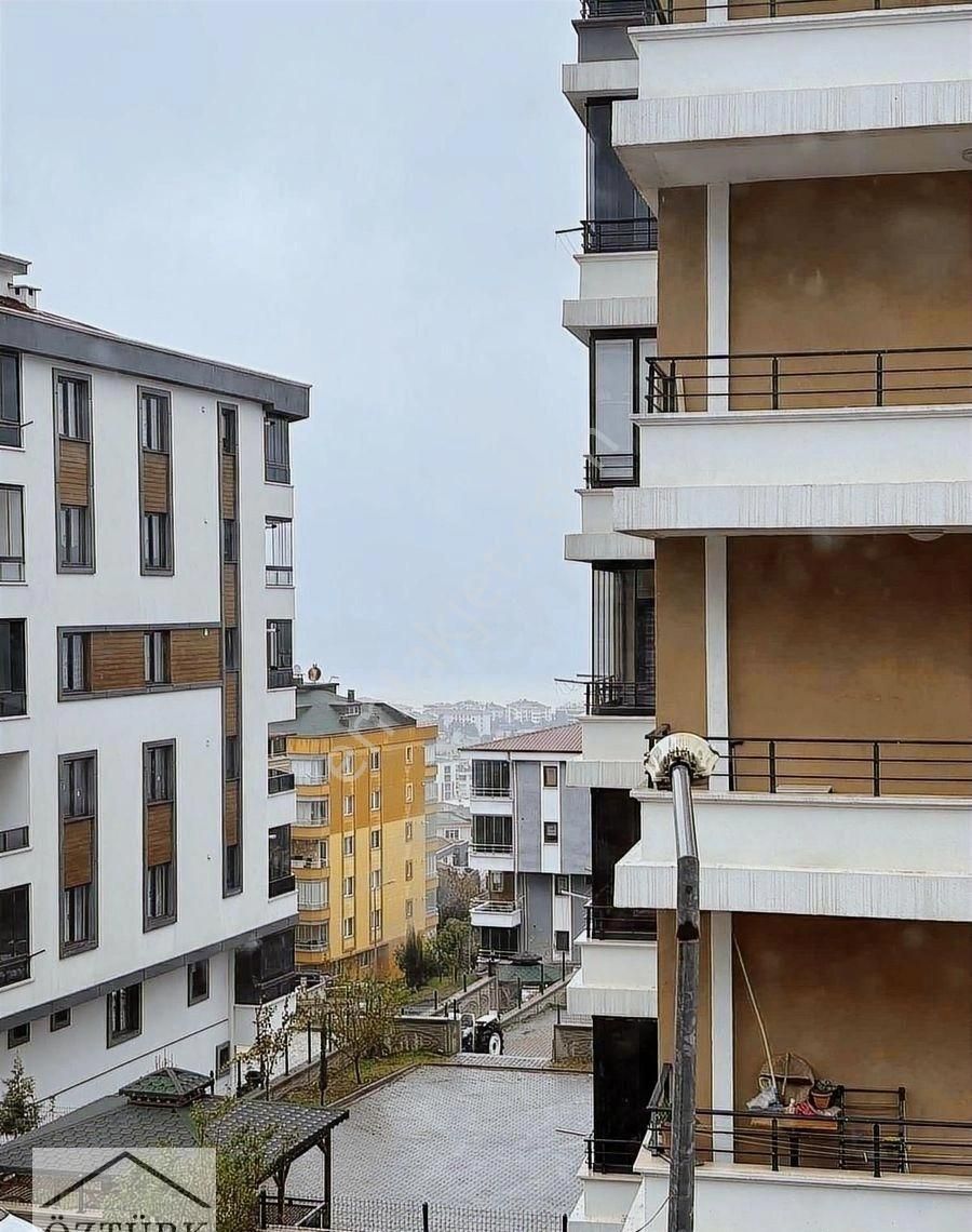 Alaçam Caddesinin Altında Prestijli Bölgede Lüx 1+1 - Görsel 6