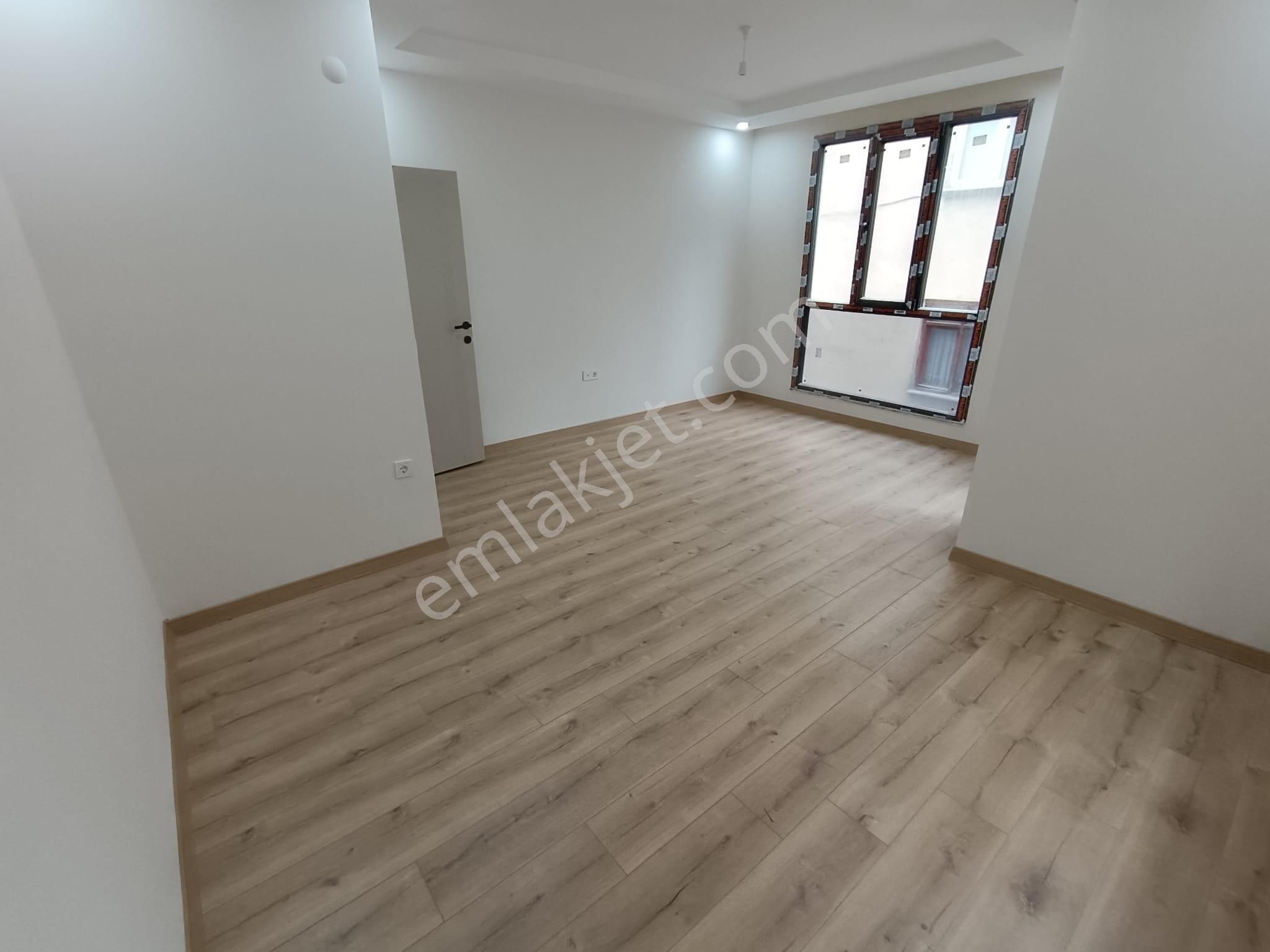 Avcılar Üniversite Mah. Satılık Tabandan Isıtma 2+1 Sıfır Daire