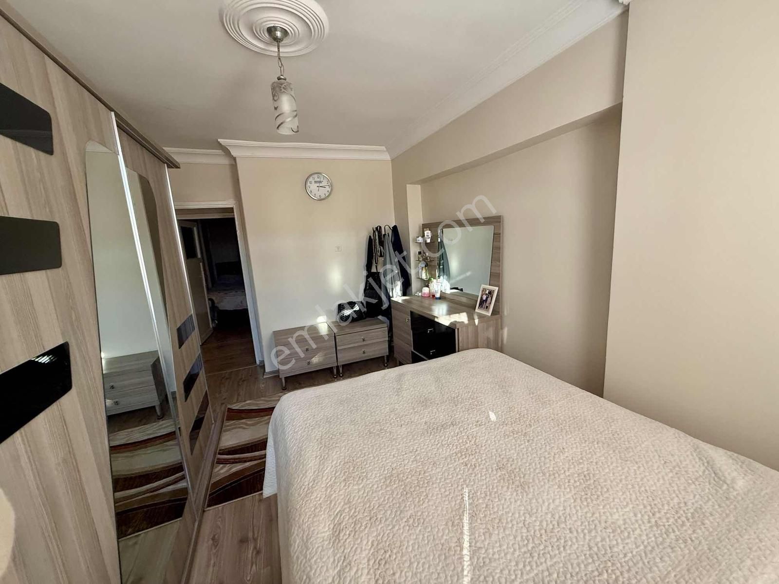 Yeşilyurt Mahallesi Evren Sitesinde 3+1 Extralı Daire - Görsel 7