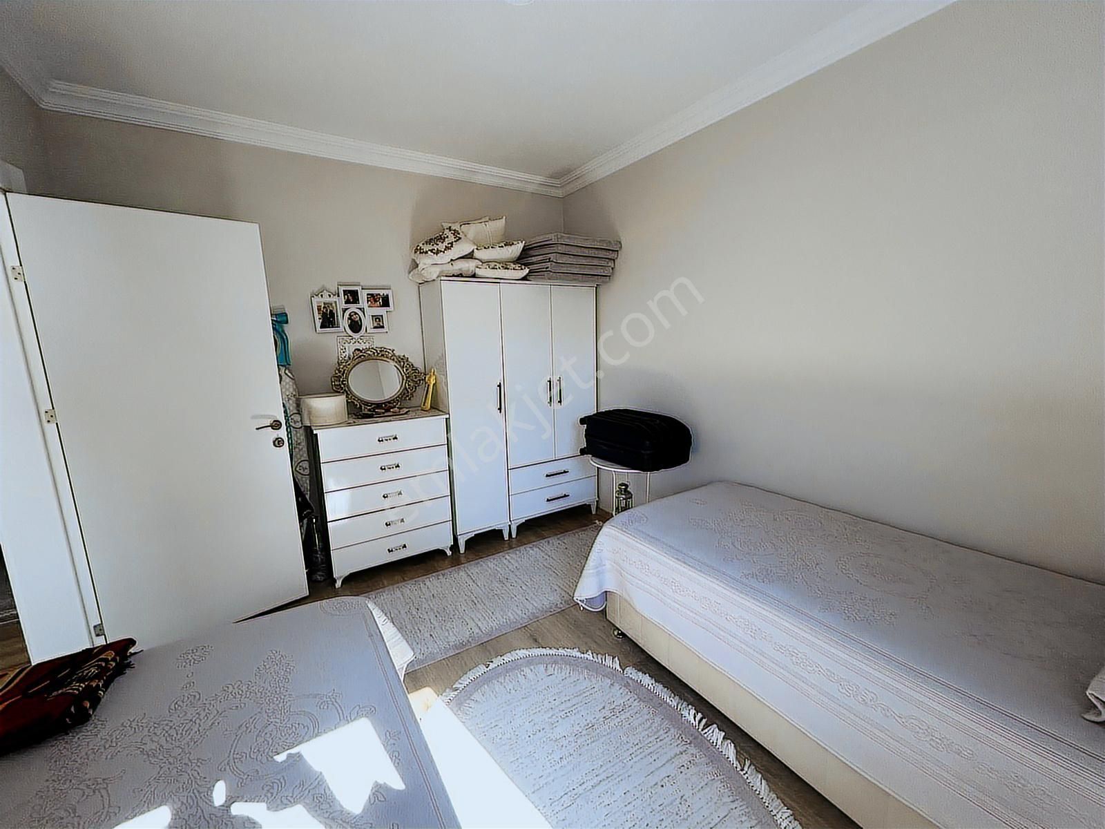 Dalaman Şerefler'de Doğa Ve Şehir Manzaralı 2+1 Müstakil Ev - Görsel 7