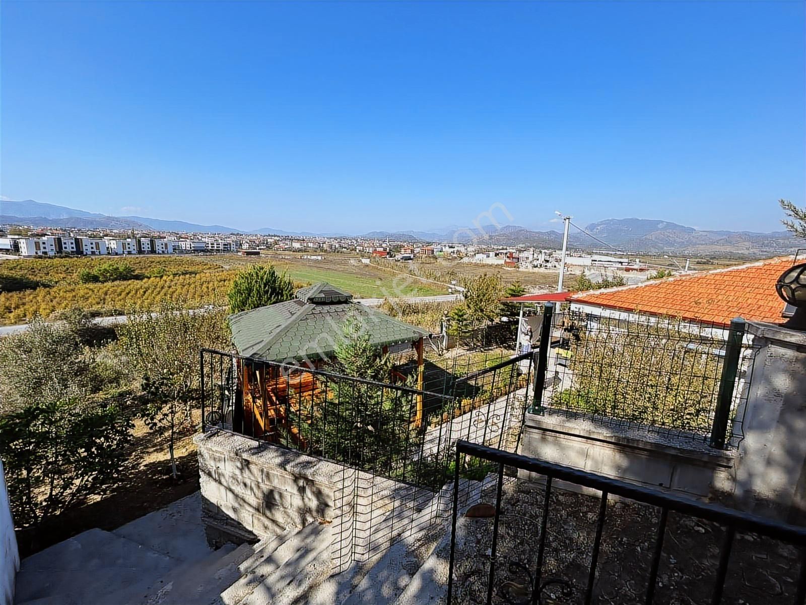 Dalaman Şerefler'de Doğa Ve Şehir Manzaralı 2+1 Müstakil Ev - Görsel 12