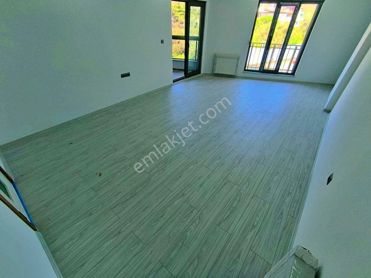 Uytundan Zeytinli Köyünde Doğa Manzaralı Satılık 3+1 Lüx Daire - Görsel 5