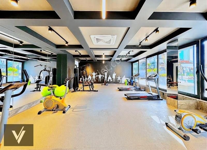 Alanya Merkez Royal Towersta, Site İçinde 2+1 - Görsel 13