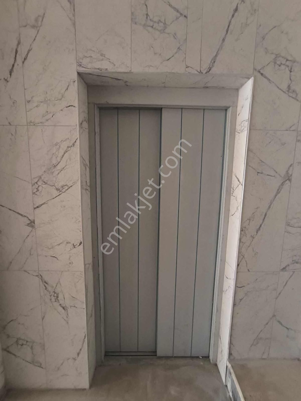 Merkez Karapınar Ön Cephe Yol Kenarı Satılık Sıfır 1+1 Daire - Görsel 2