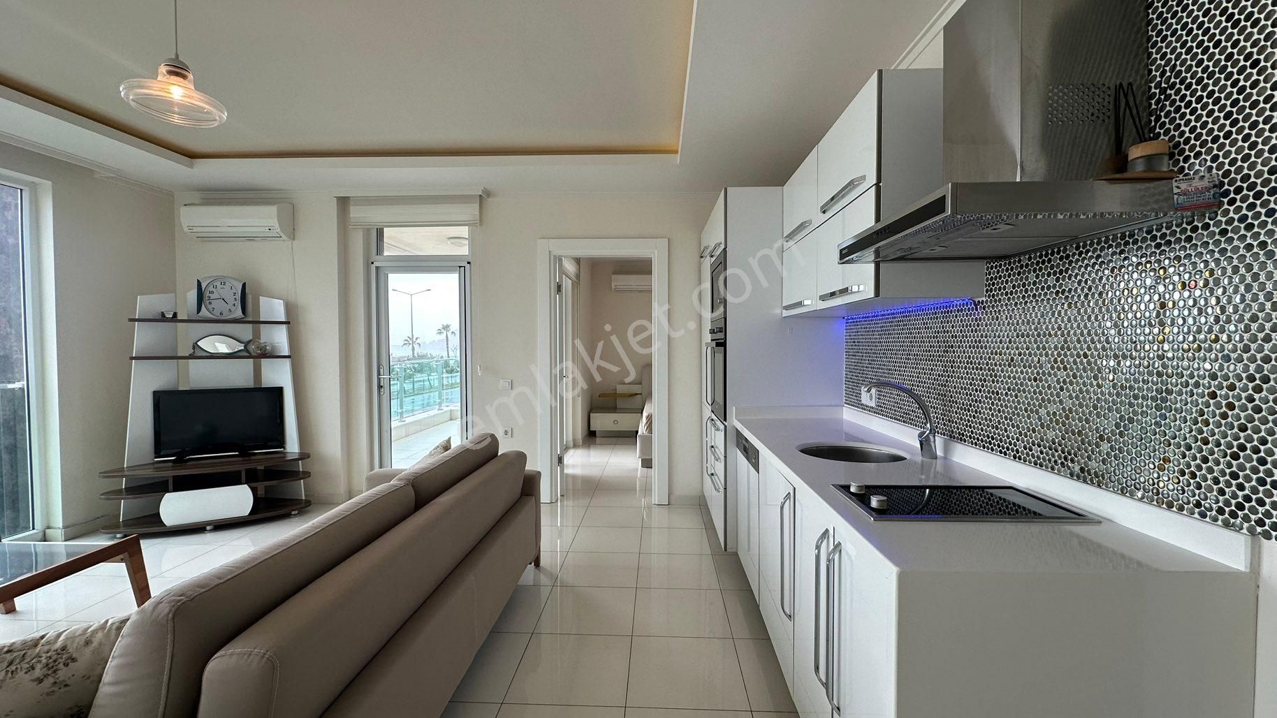 Seafront 1+1 Apartment With Full Sea & Castle View İn Moda Marine, Kestel - Görsel 4