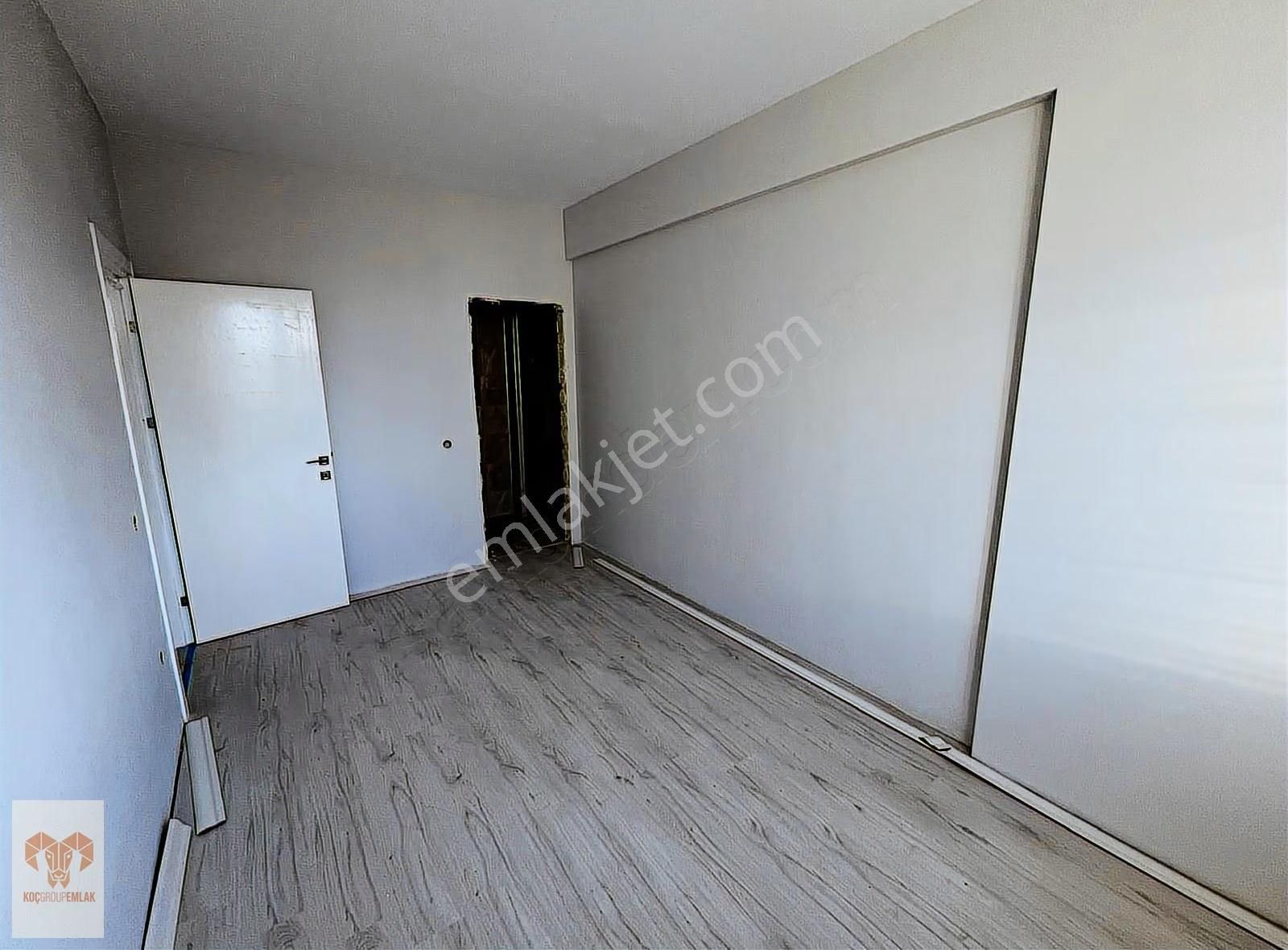 Koç Group =^= Üniversite Ana Yol Kenarı 3+0 Daire - Görsel 16
