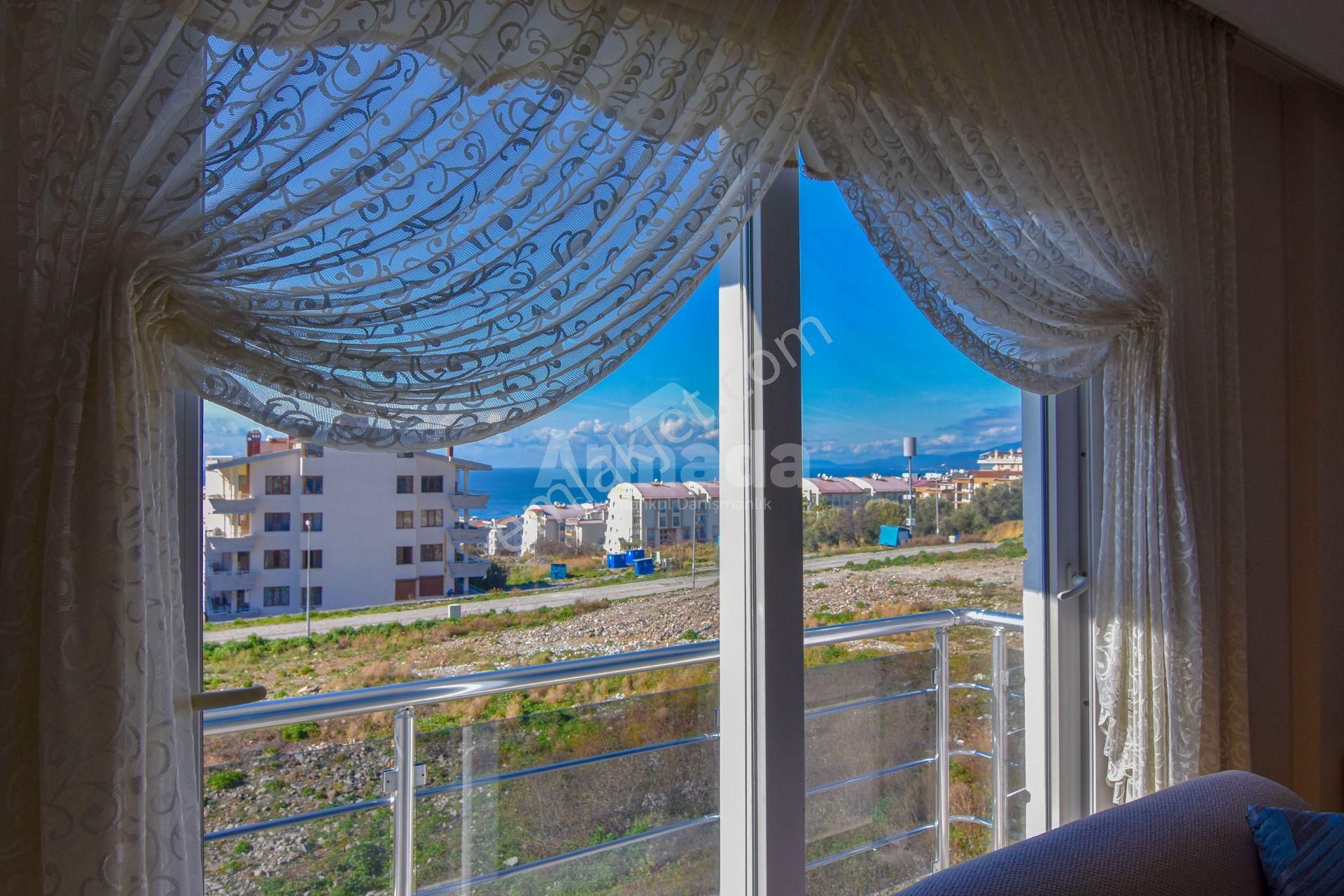 Kuşadası'nın Tercih Edilen Bölgesi Ege Mahallesi'nde 3+1 Daire - Görsel 7