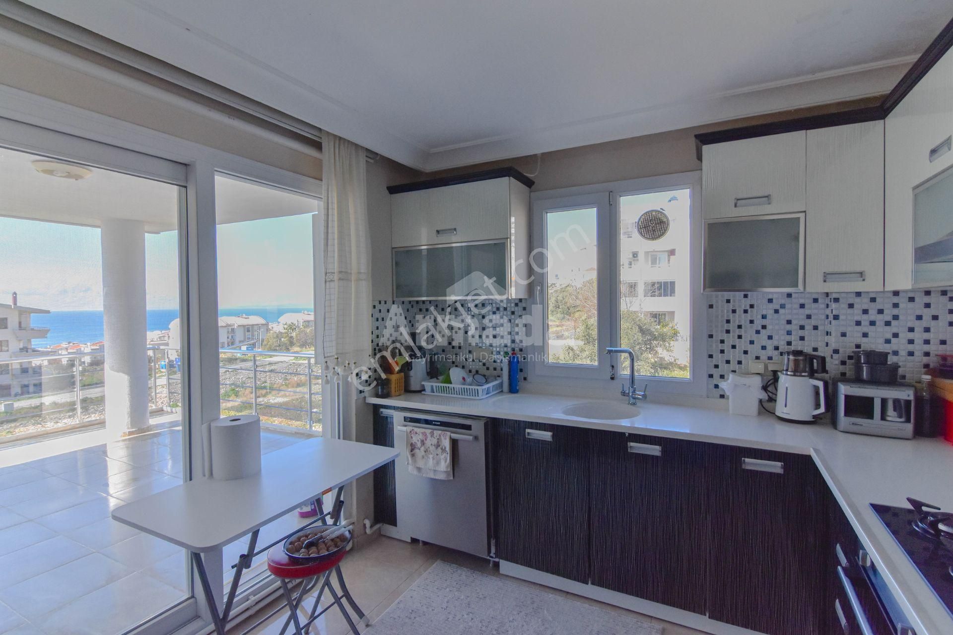 Kuşadası'nın Tercih Edilen Bölgesi Ege Mahallesi'nde 3+1 Daire - Görsel 16