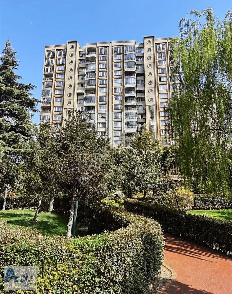 Atakent Mah.avrupa 1 Konutlarında Satılık 3+1 Giriş Kat 126 M2 - Görsel 9