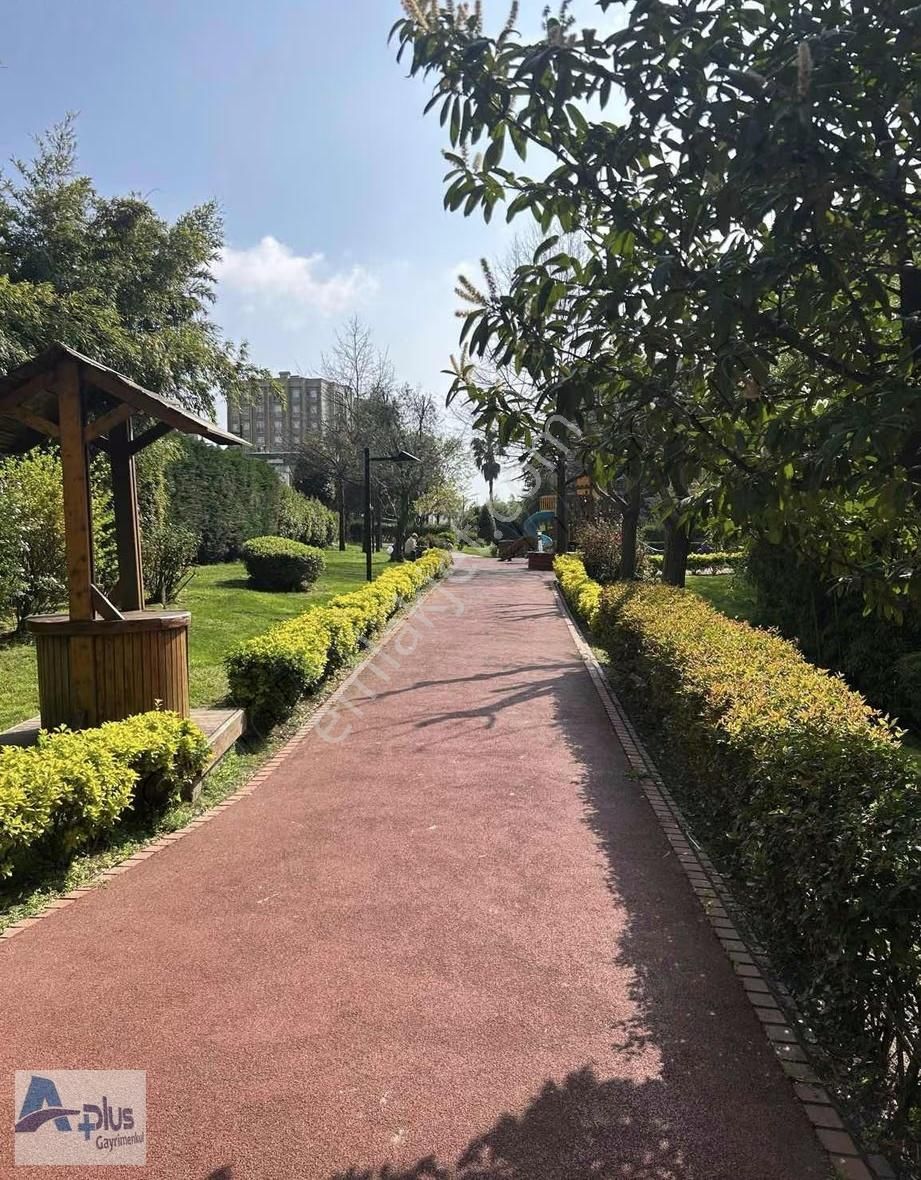 Atakent Mah.avrupa 1 Konutlarında Satılık 3+1 Giriş Kat 126 M2 - Görsel 4