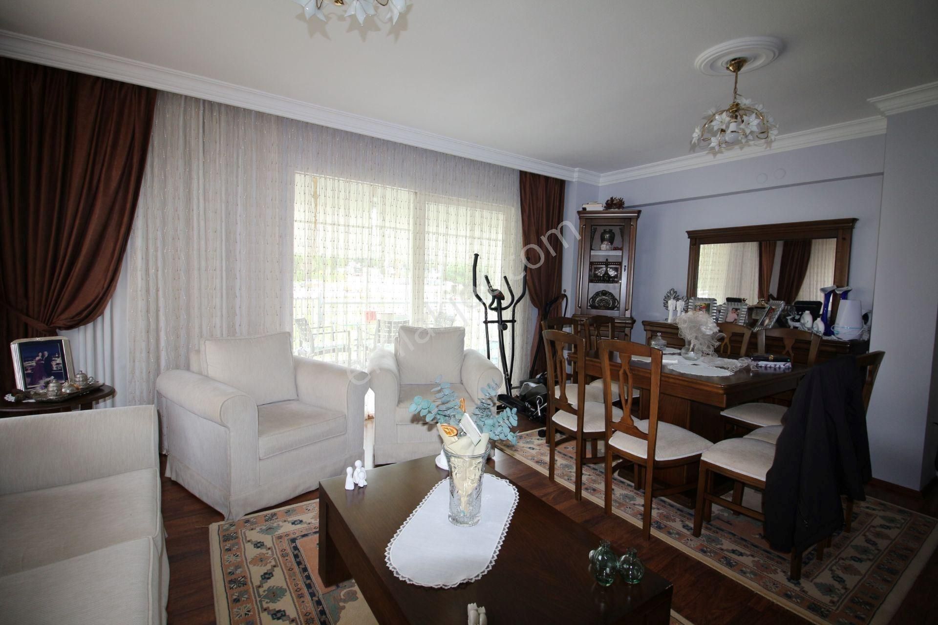 Site İçinde Doğalgazlı Asansörlü Arakat - Görsel 7