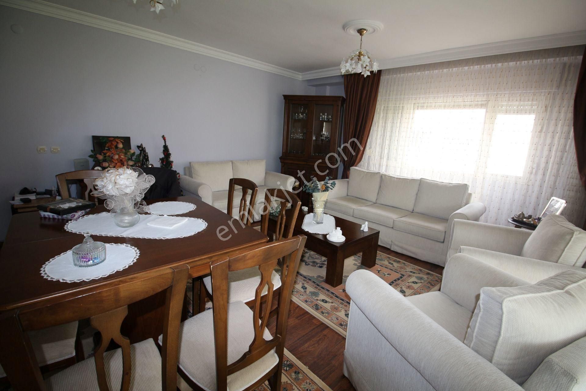 Site İçinde Doğalgazlı Asansörlü Arakat - Görsel 3