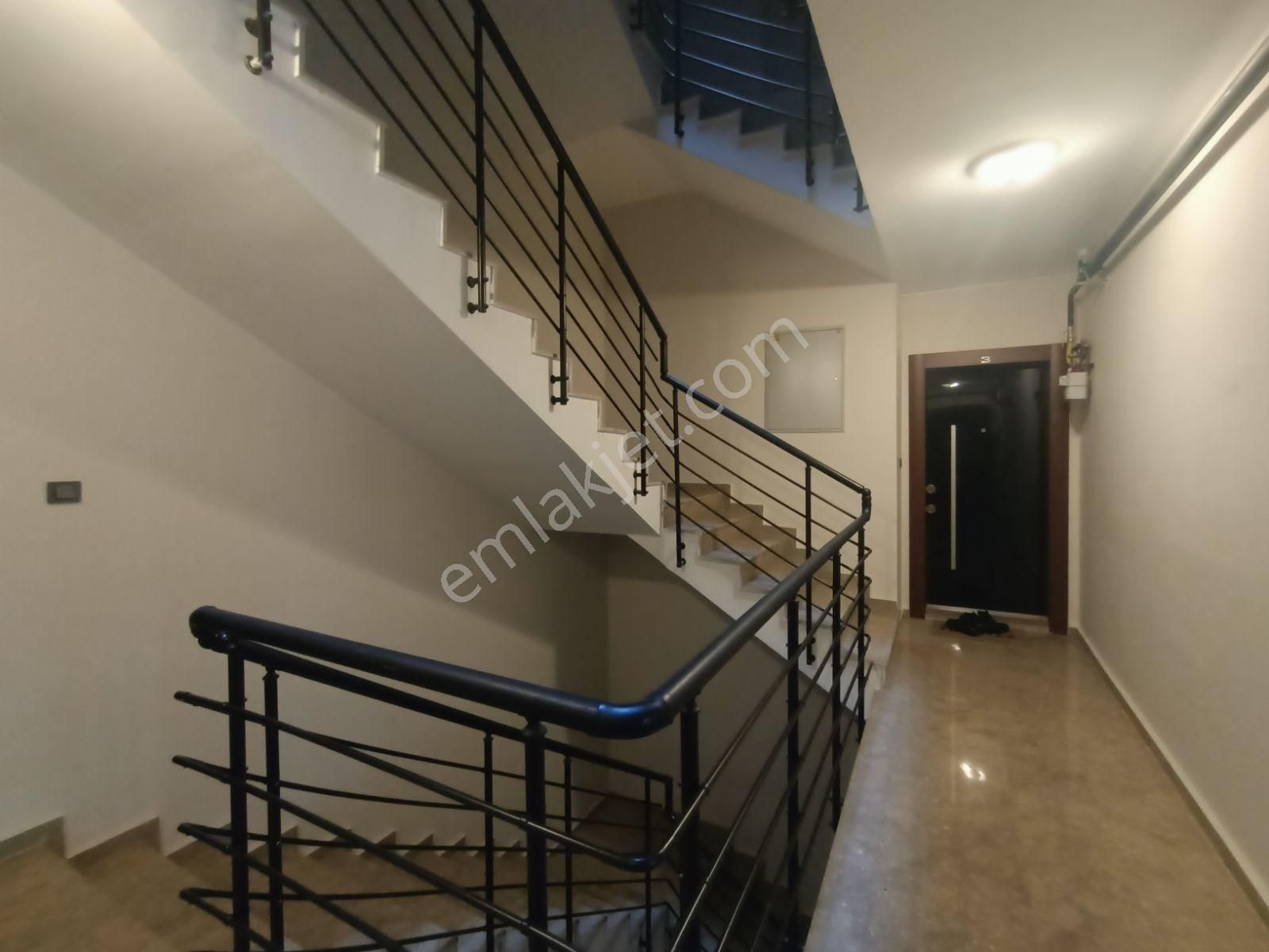 Emaks'tan/gökkuşağında/ara Katta/sıfır/2+1/70 M2 - Görsel 5