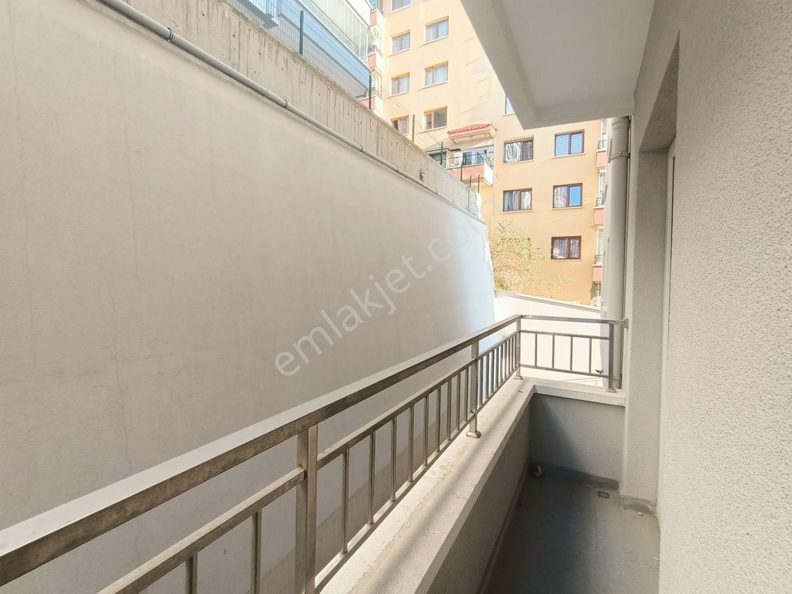 Emaks'tan/gökkuşağında/ara Katta/sıfır/2+1/70 M2 - Görsel 20