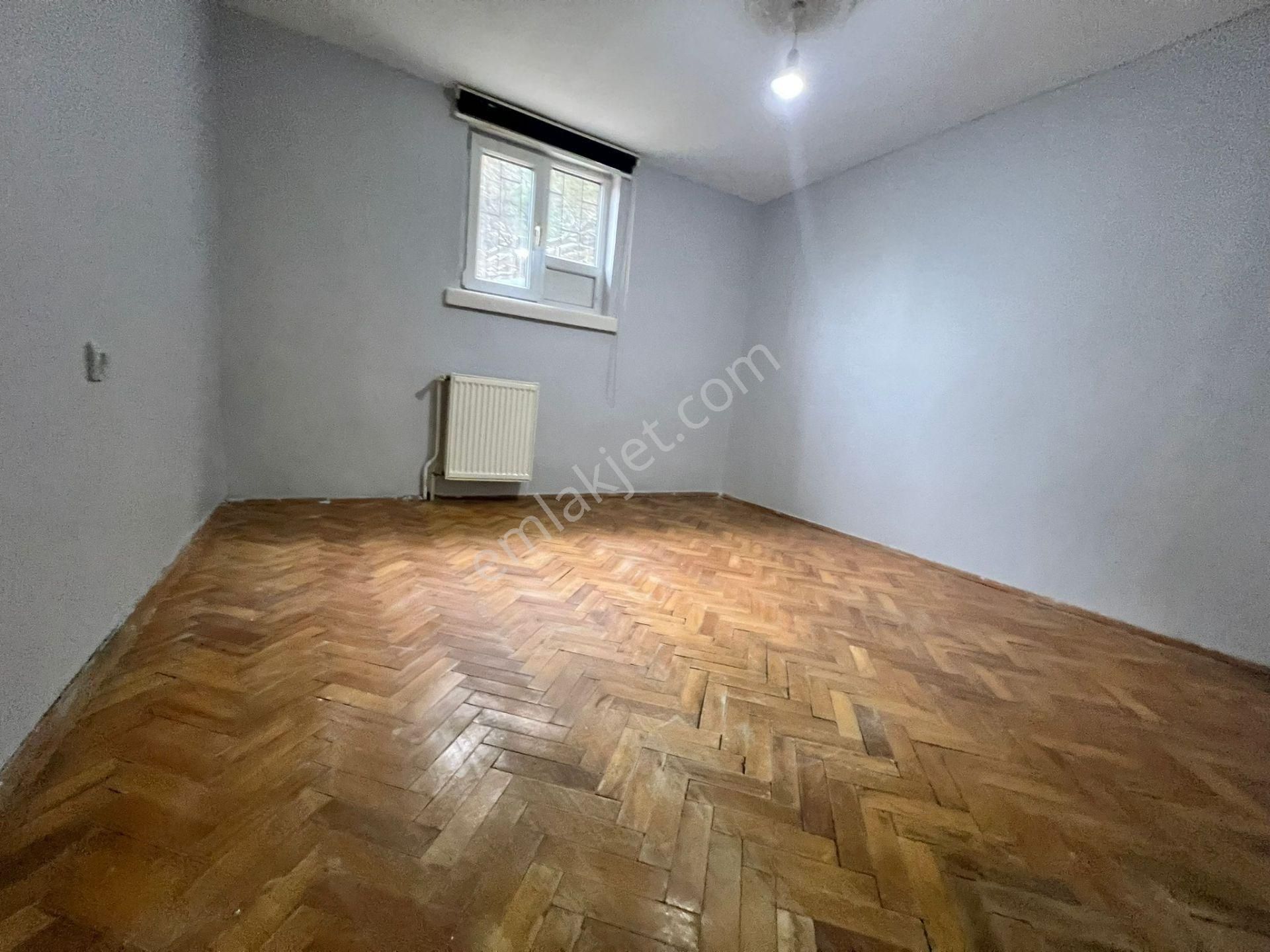 Atanora Vadi'den Merkezi Lokasyonda Cadde Yakını Kombili Ön Cephe Boş 2+1 - Görsel 9