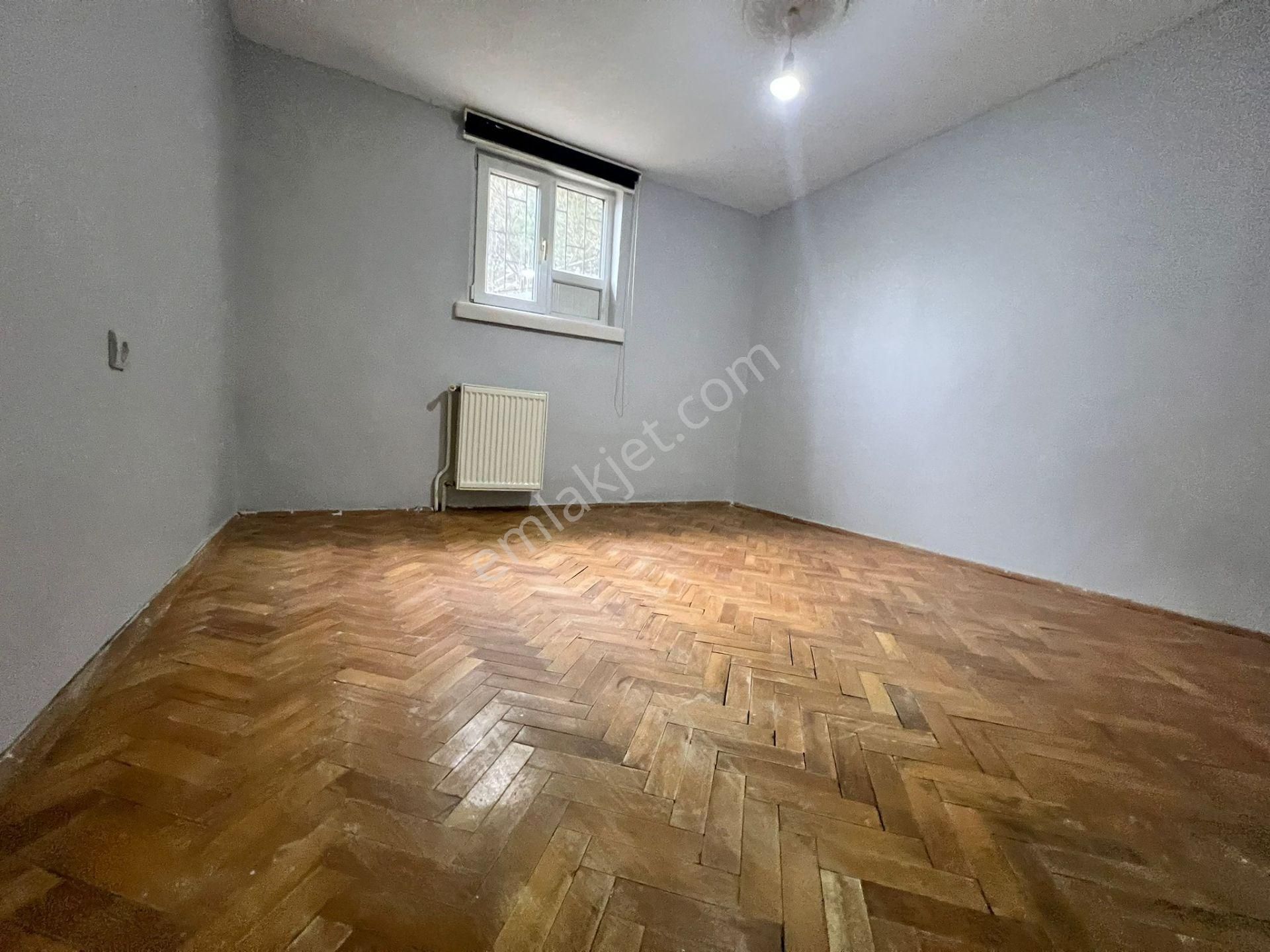 Atanora Vadi'den Merkezi Lokasyonda Cadde Yakını Kombili Ön Cephe Boş 2+1 - Görsel 12