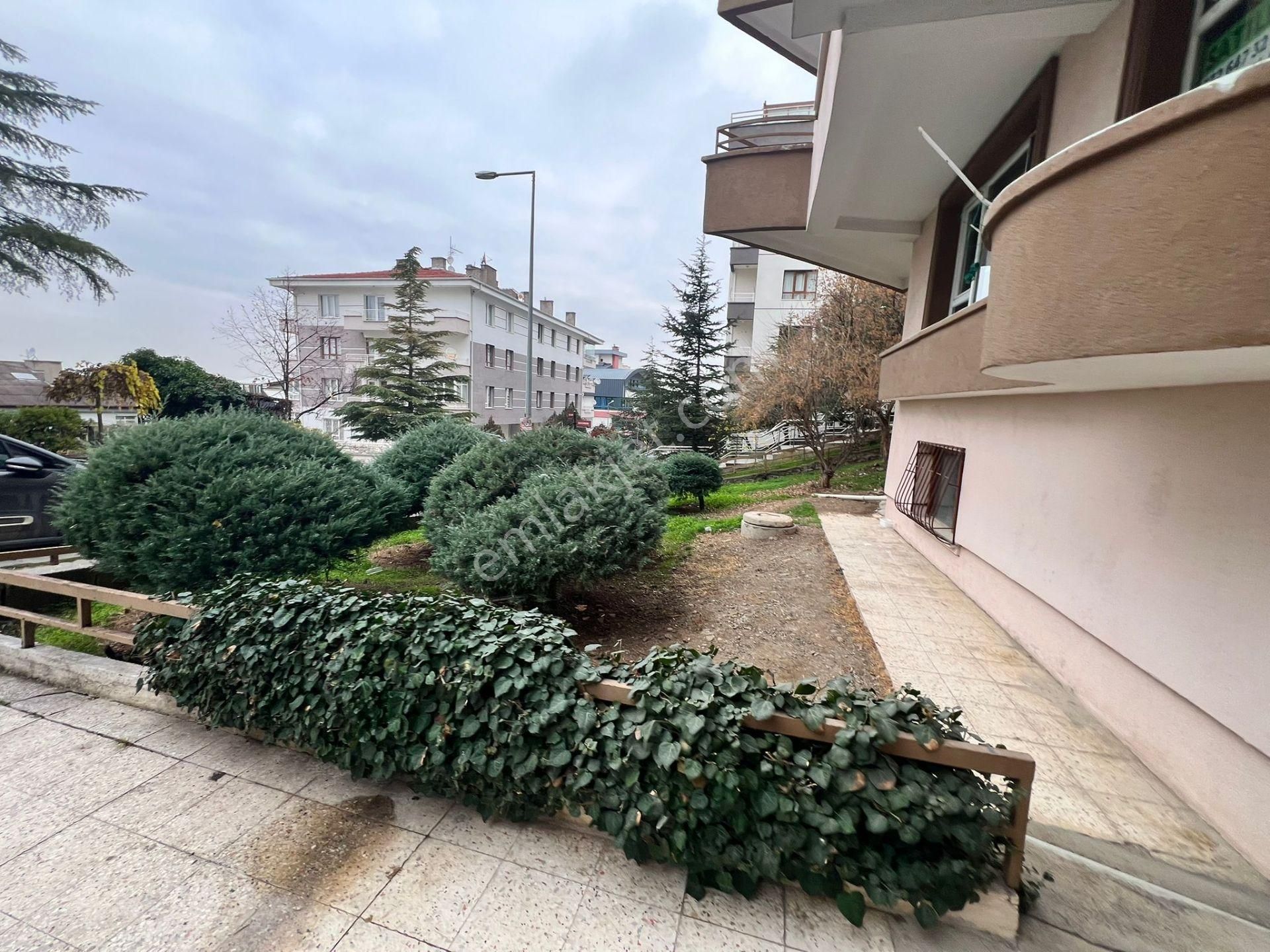 Atanora Vadi'den Merkezi Lokasyonda Cadde Yakını Kombili Ön Cephe Boş 2+1 - Görsel 32