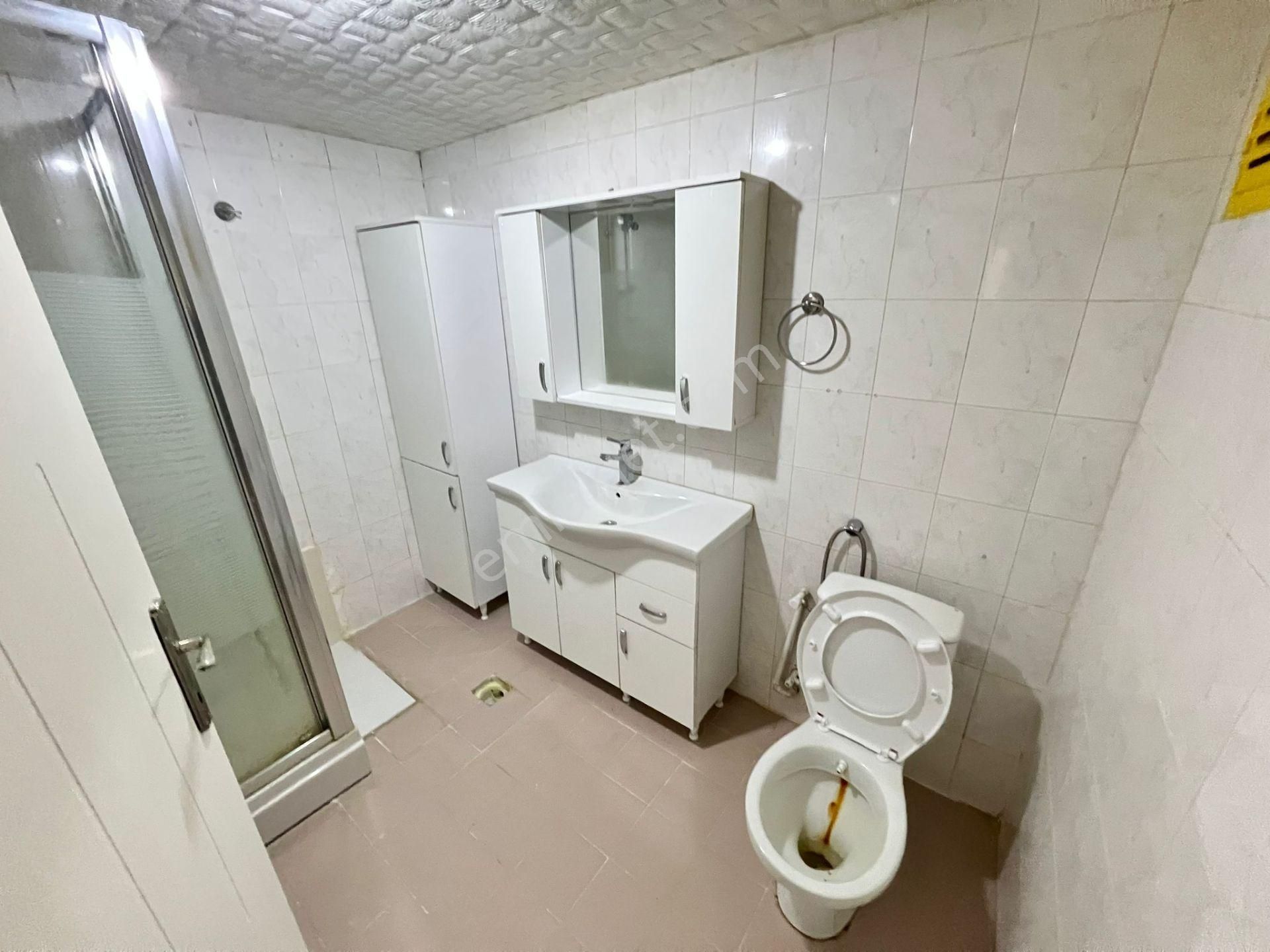 Atanora Vadi'den Merkezi Lokasyonda Cadde Yakını Kombili Ön Cephe Boş 2+1 - Görsel 10