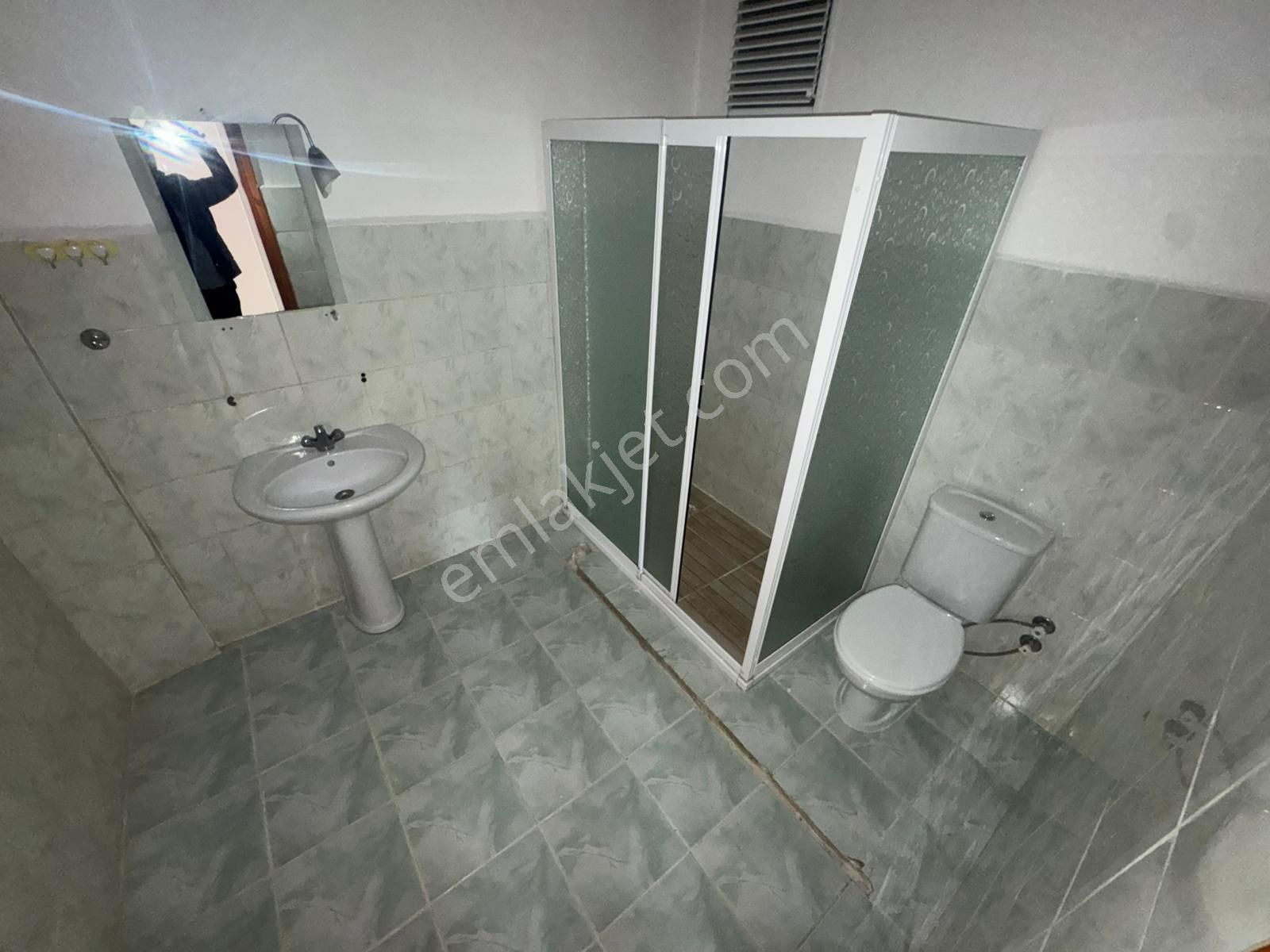 Malazgrt Mh.de 3+1kata Bağımısız 120m2 Ön Cephe Çift Balkon Dair - Görsel 26