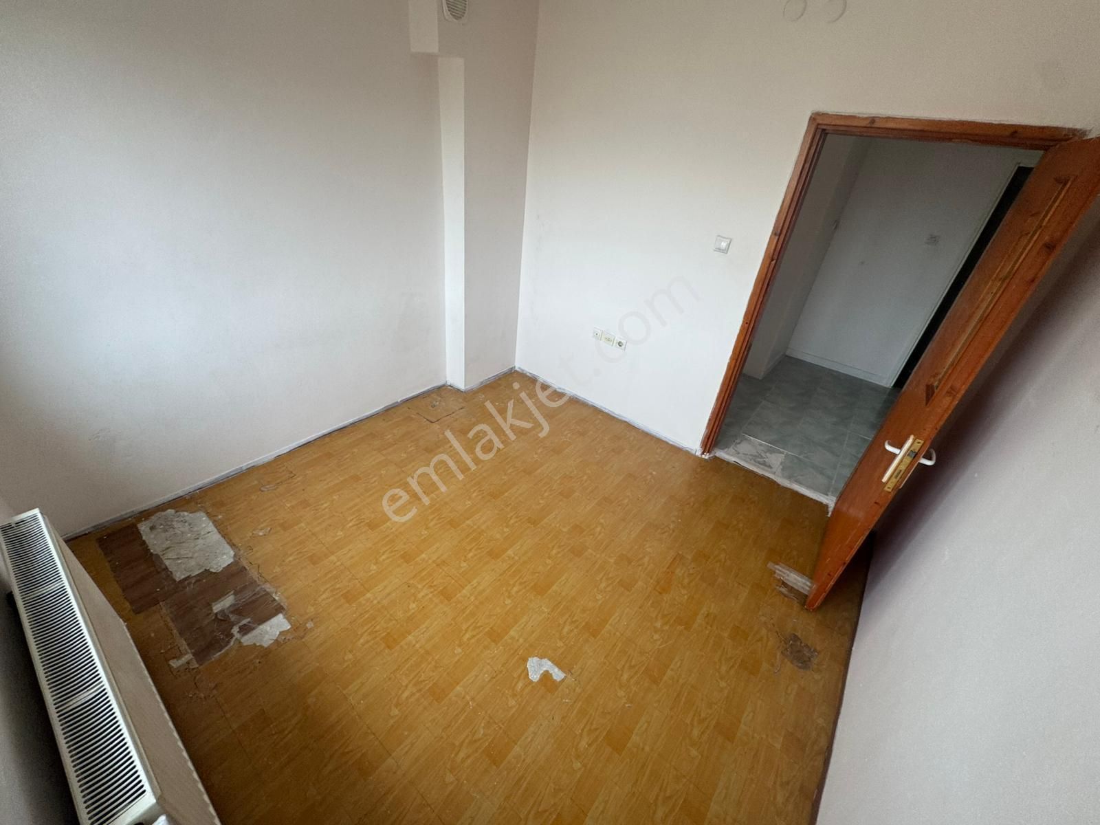 Malazgrt Mh.de 3+1kata Bağımısız 120m2 Ön Cephe Çift Balkon Dair - Görsel 18