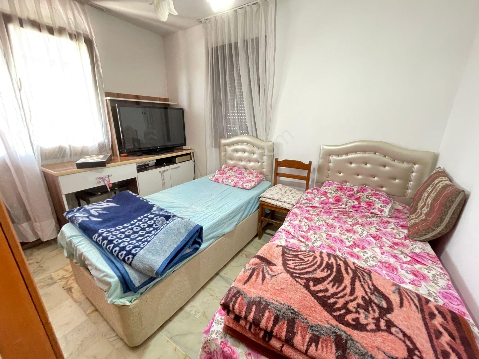 Seferihisar Ürkmez’de Tam 7 Daireli Deniz Tarafında Apartmanımız Komple Satılık - Görsel 28