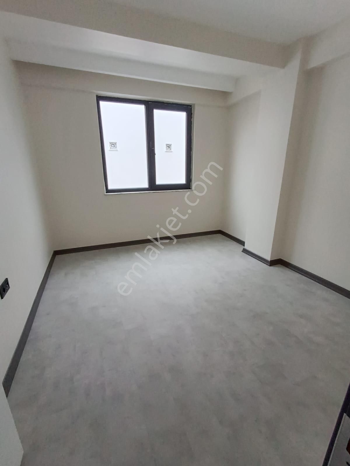 🏡 Çamlıca’da Ebeveyn Banyolu Sıfır Ultra Lüks 3+1 Kiralık Daire - Görsel 12