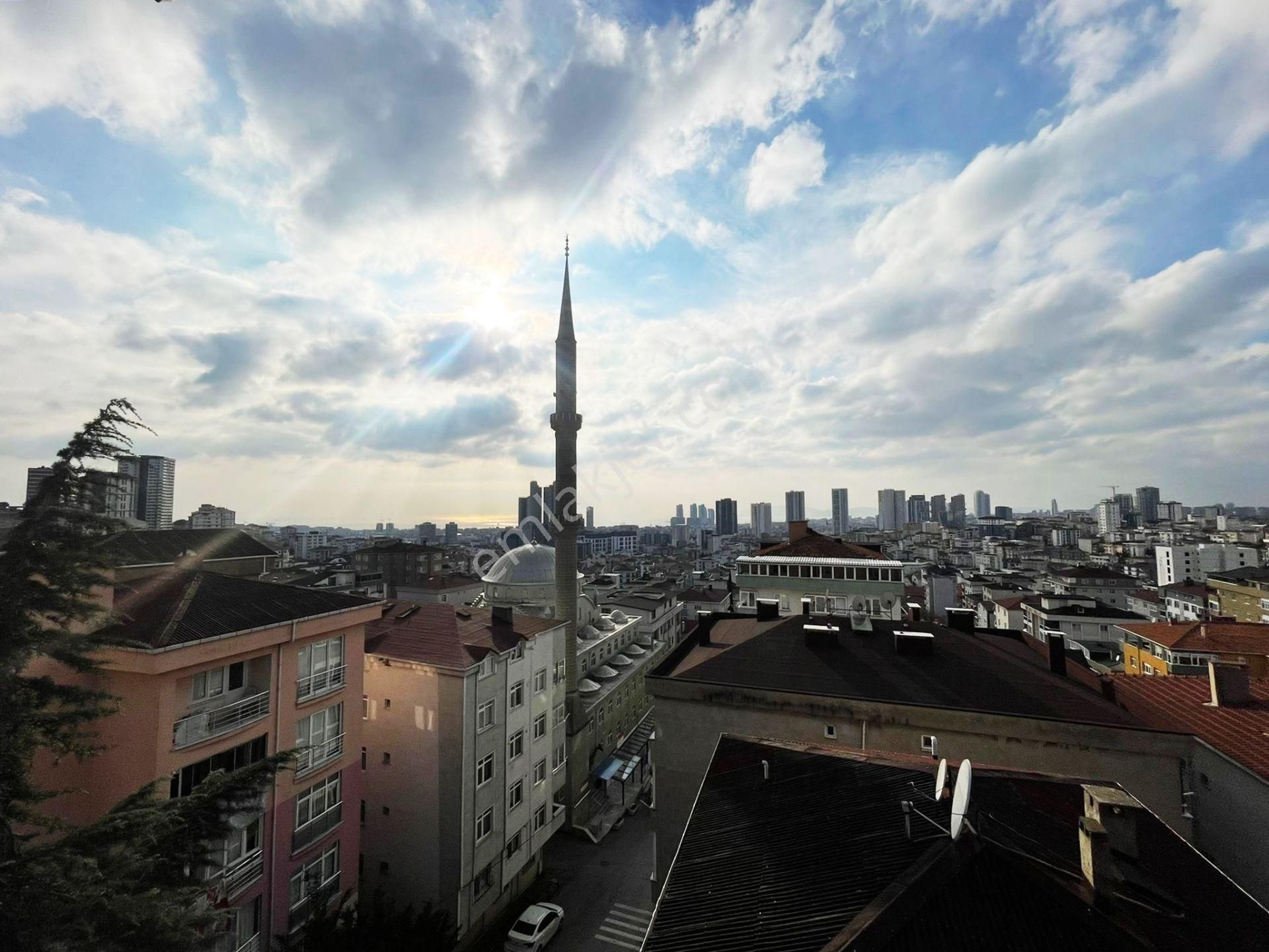 Mertcan Dan Hürriyet Çarşıya Yürüme Teraslı 4+2 İskanlı Lüks Dubleks - Görsel 29