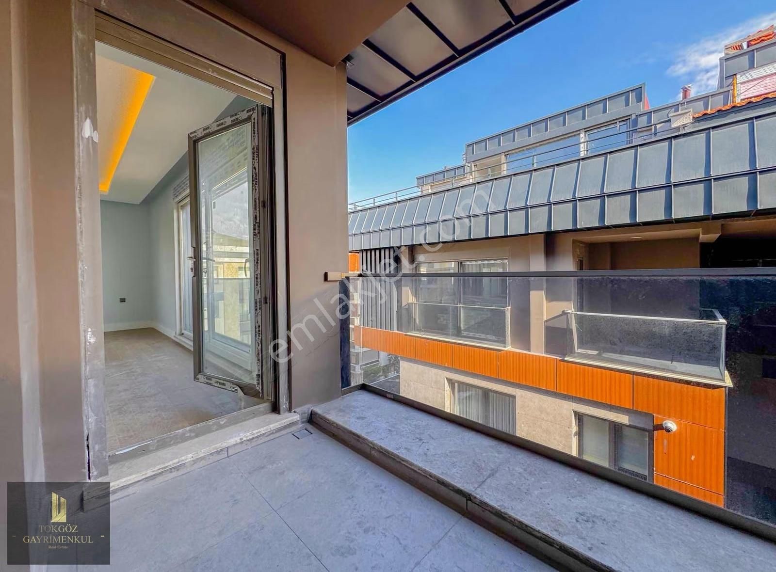 Tokgöz'den Yeşilköy'de Sıfır Havuzlu Sitede Geniş Lüx Dubleks - Görsel 17