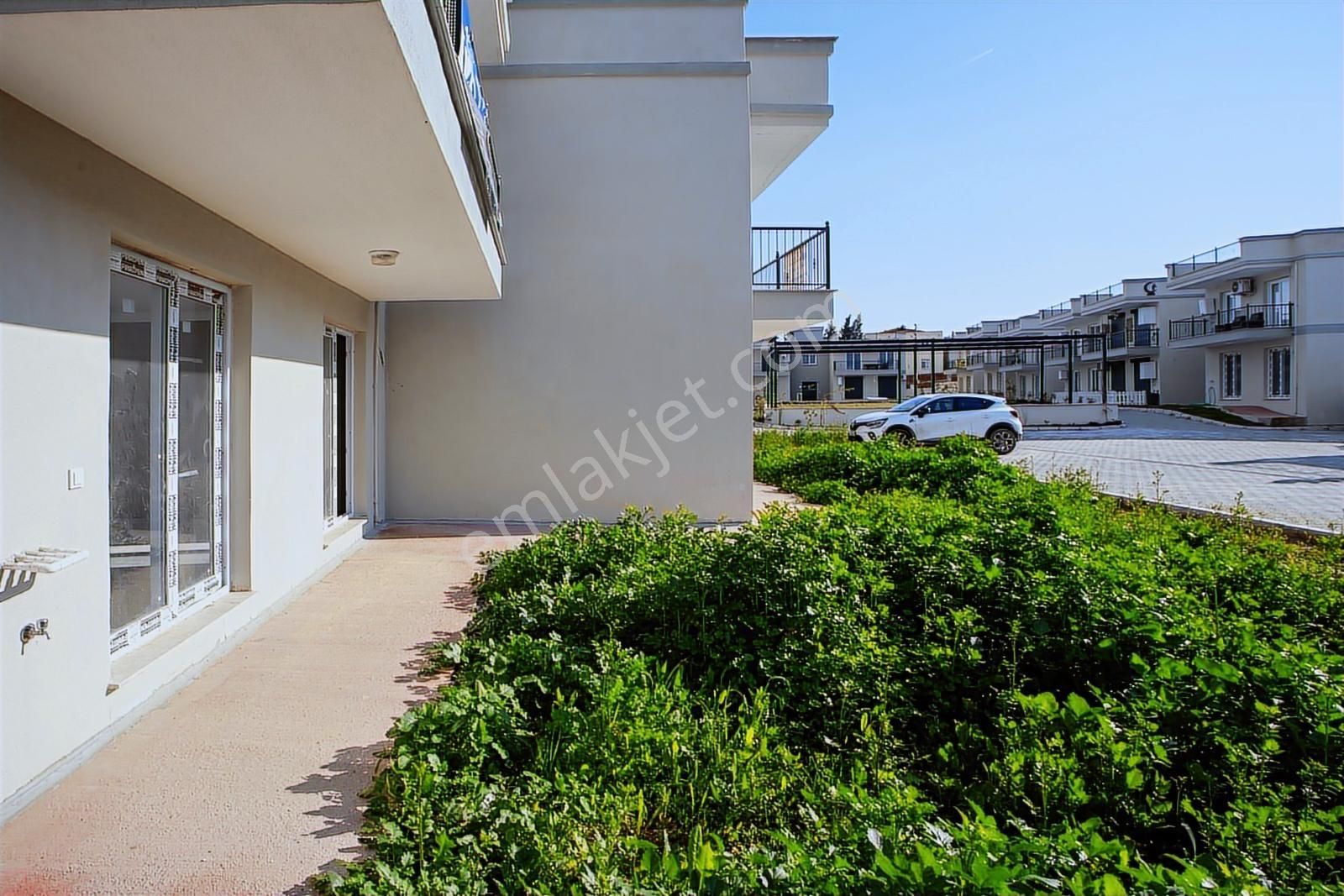 Yenibağarası Havuzlu Site De 2+1 Daire - Görsel 14