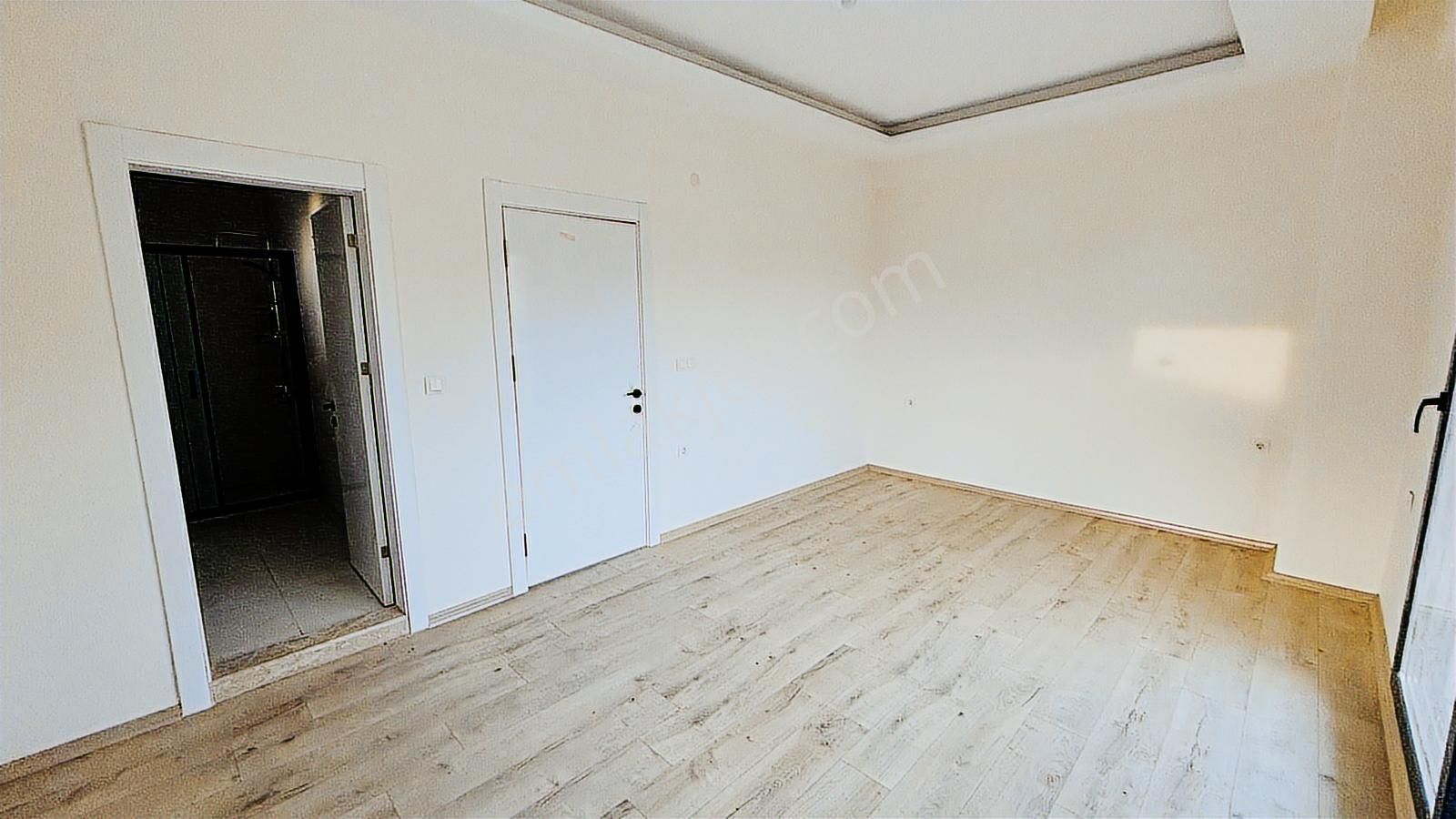 Foça Yenibağrası'nda Müstakil Havuzlu Bahçeli Satılık 3+1 Villa - Görsel 10