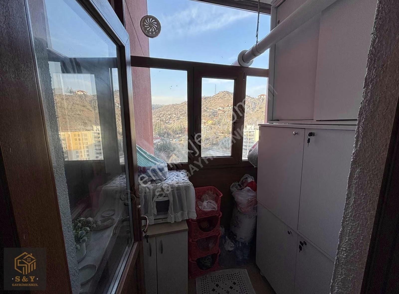 Güzelyurt Mah. 4.etap Cadde Ve Park Cepheli 3+1 Ara Kat Daire - Görsel 17