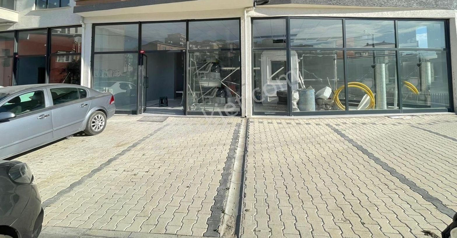 Mertcan'dan Sülüntepe Mevlana Cad.üzerinde Giriş Kat Dükkan - Görsel 8