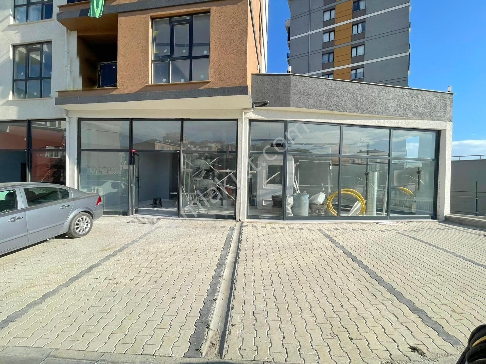 Mertcan'dan Sülüntepe Mevlana Cad.üzerinde Giriş Kat Dükkan - Görsel 9